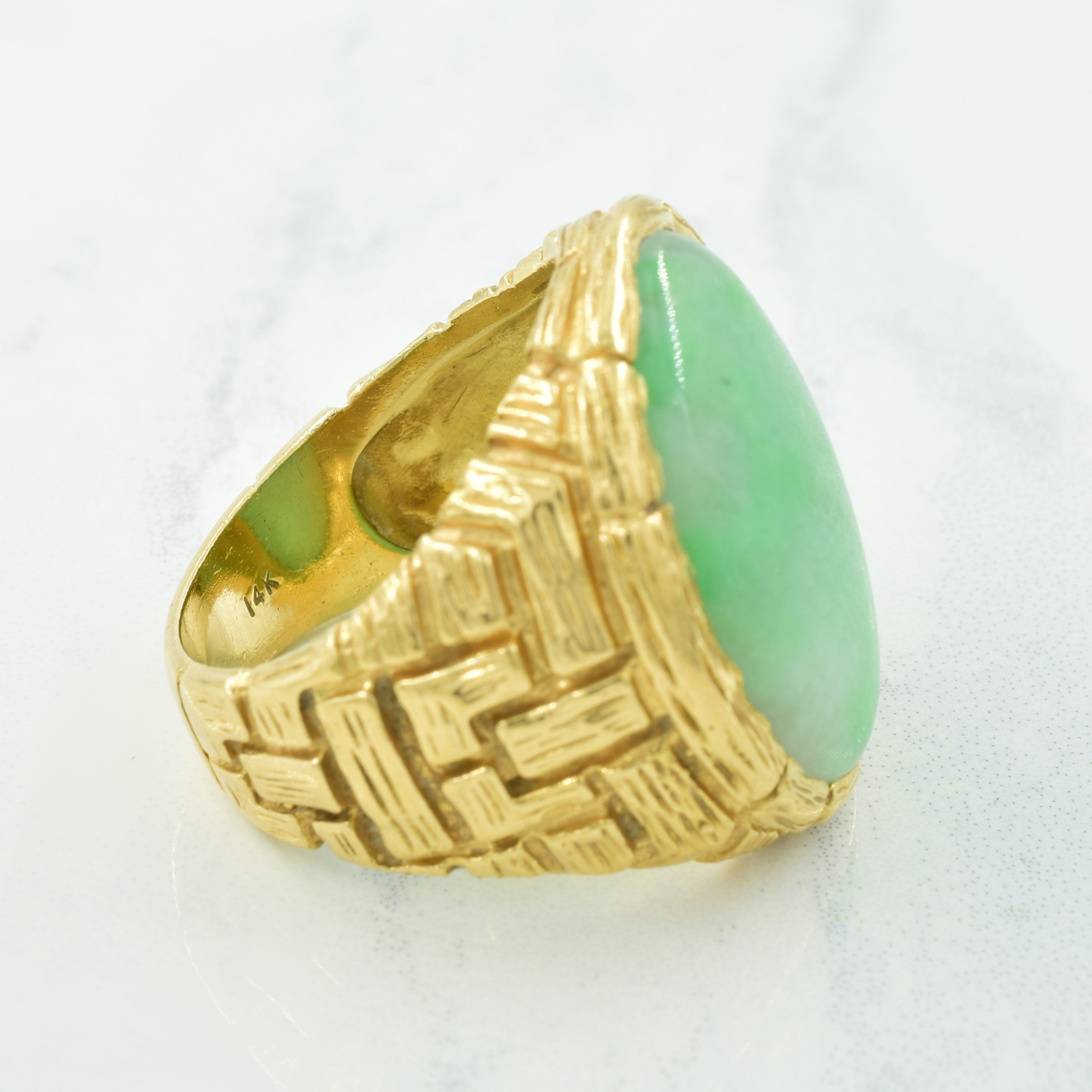 Jadeite Cocktail Ring | 19.00ct | SZ 10 |