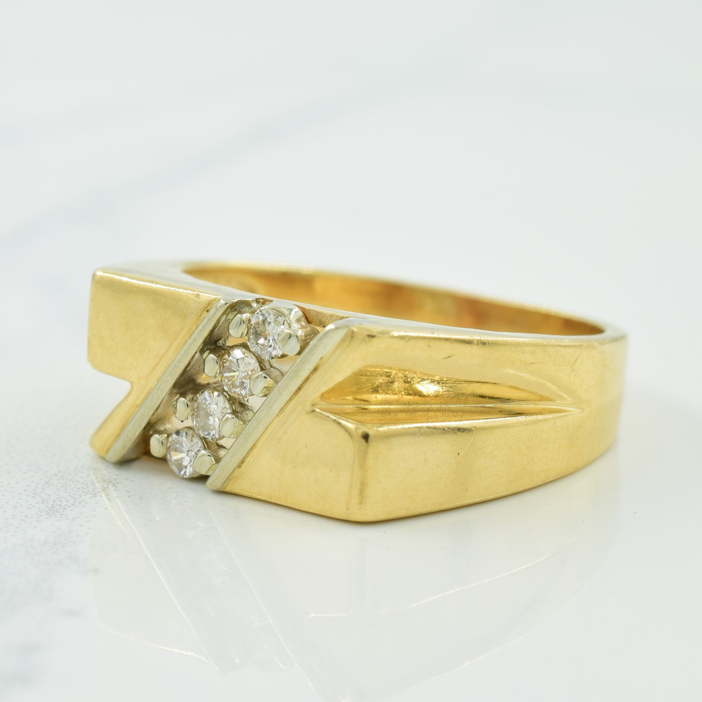 Diamond Row Ring | 0.12ctw | SZ 10 |