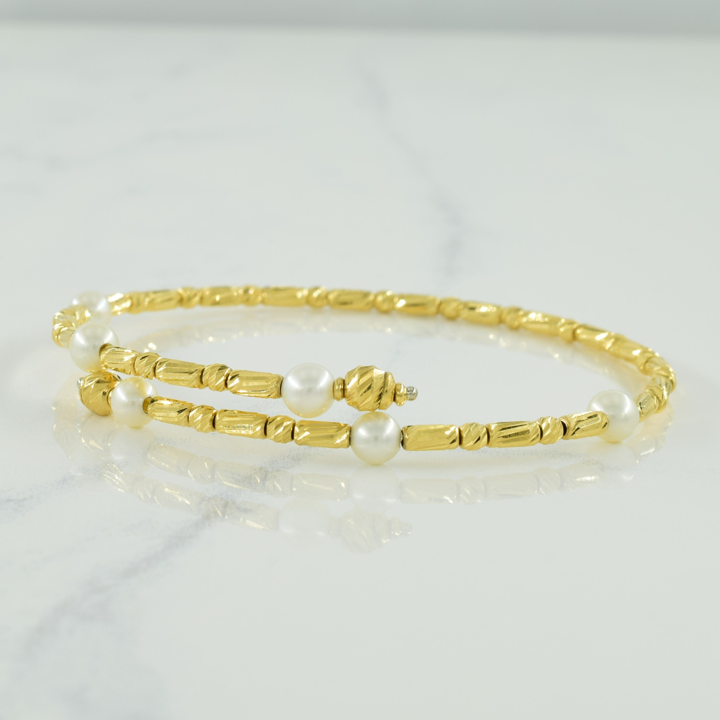 Pearl Cross Over Bracelet | 4.20ctw | 7.5" |