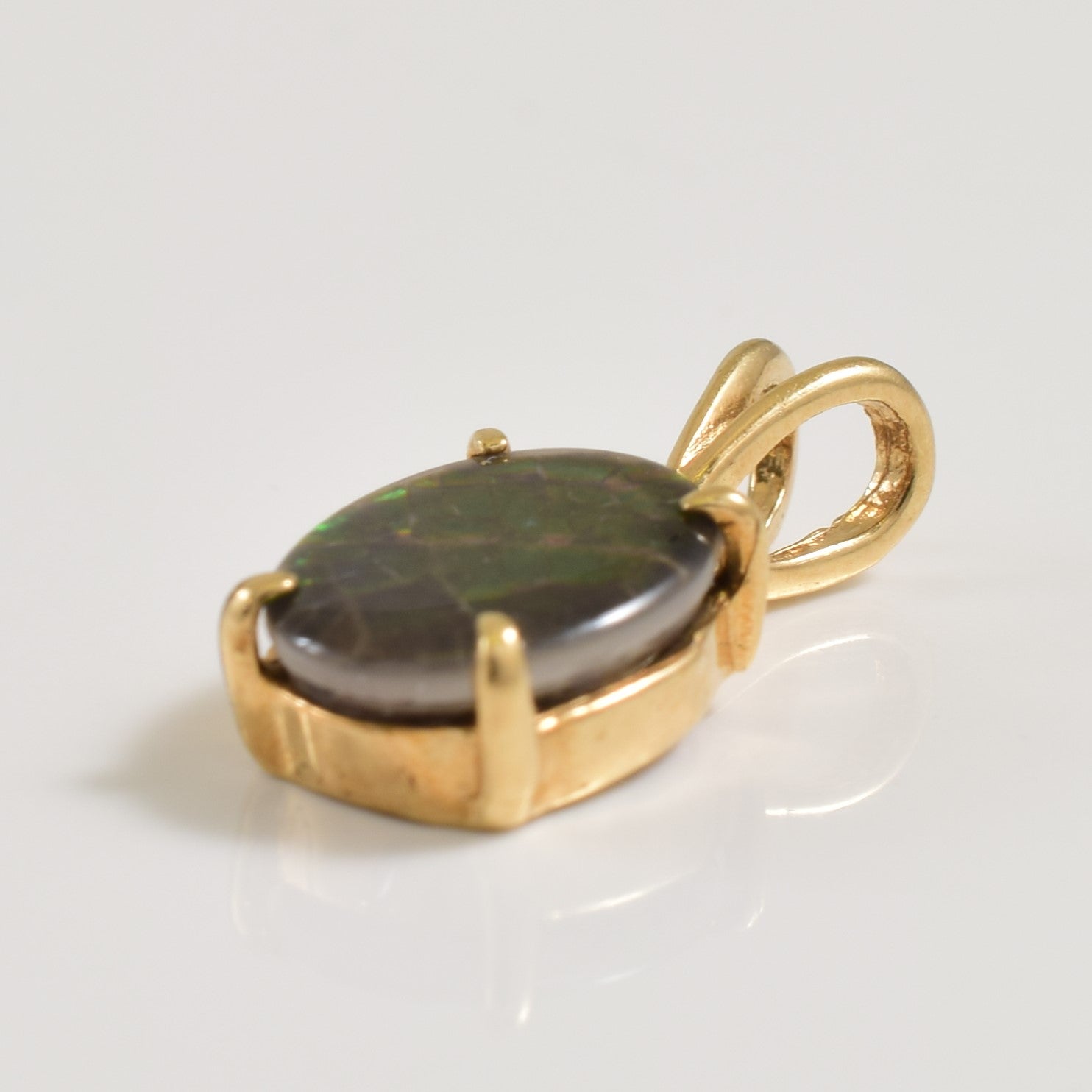 Ammolite Pendant | 1.40ct |