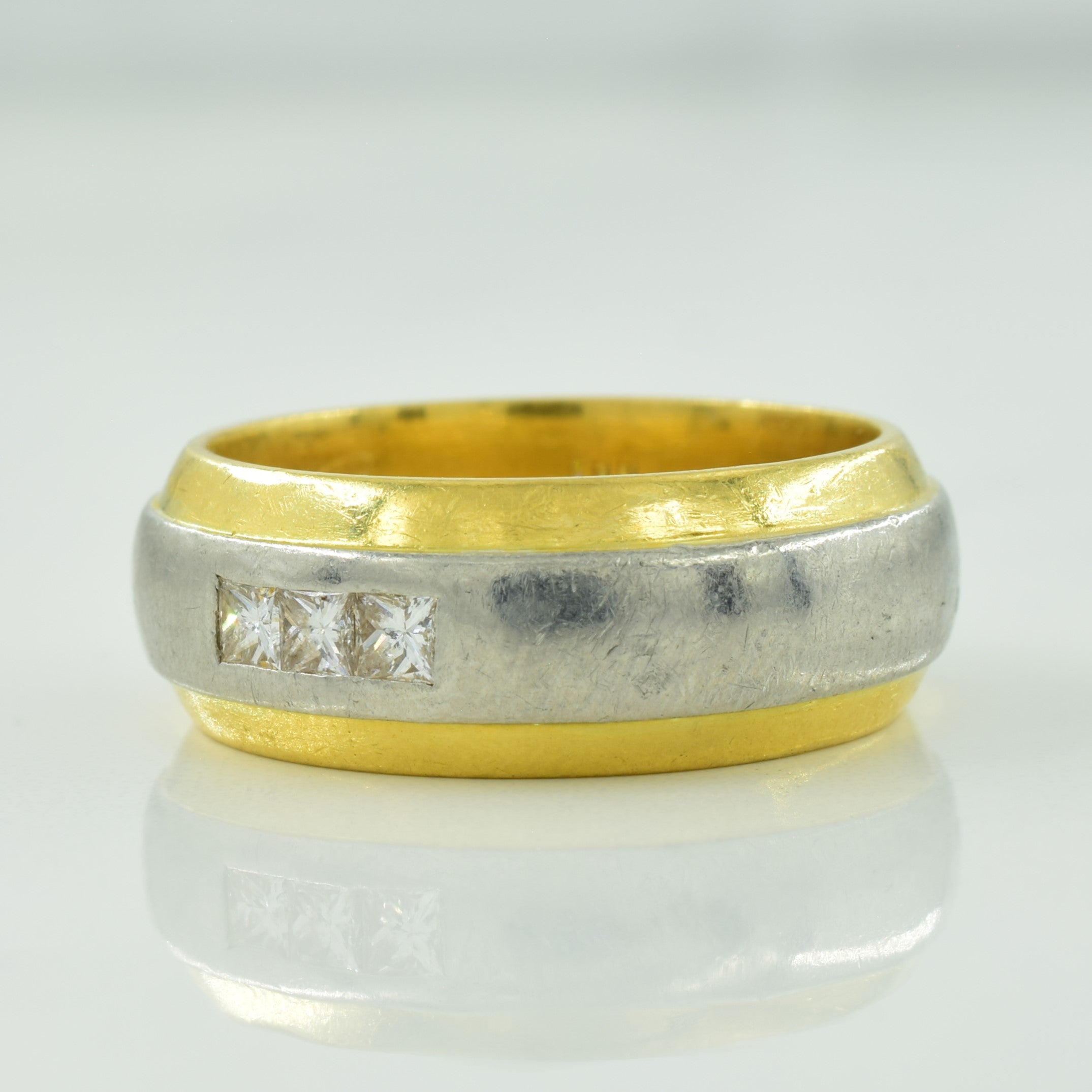 London 1999 Hallmarked Three Stone Diamond Ring | 0.27ctw | SZ 10.25 |
