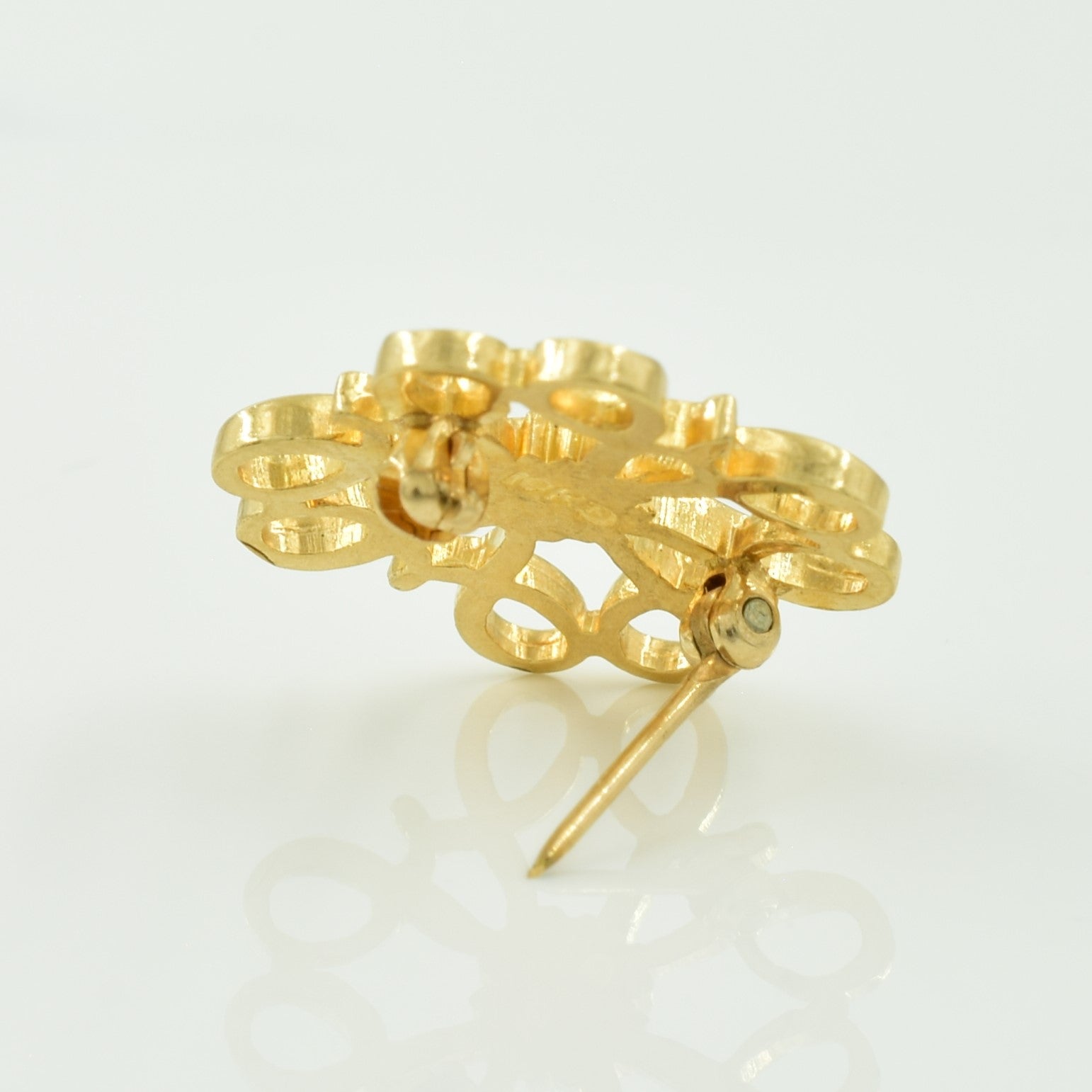 Seed Pearl Brooch | 0.05ct |