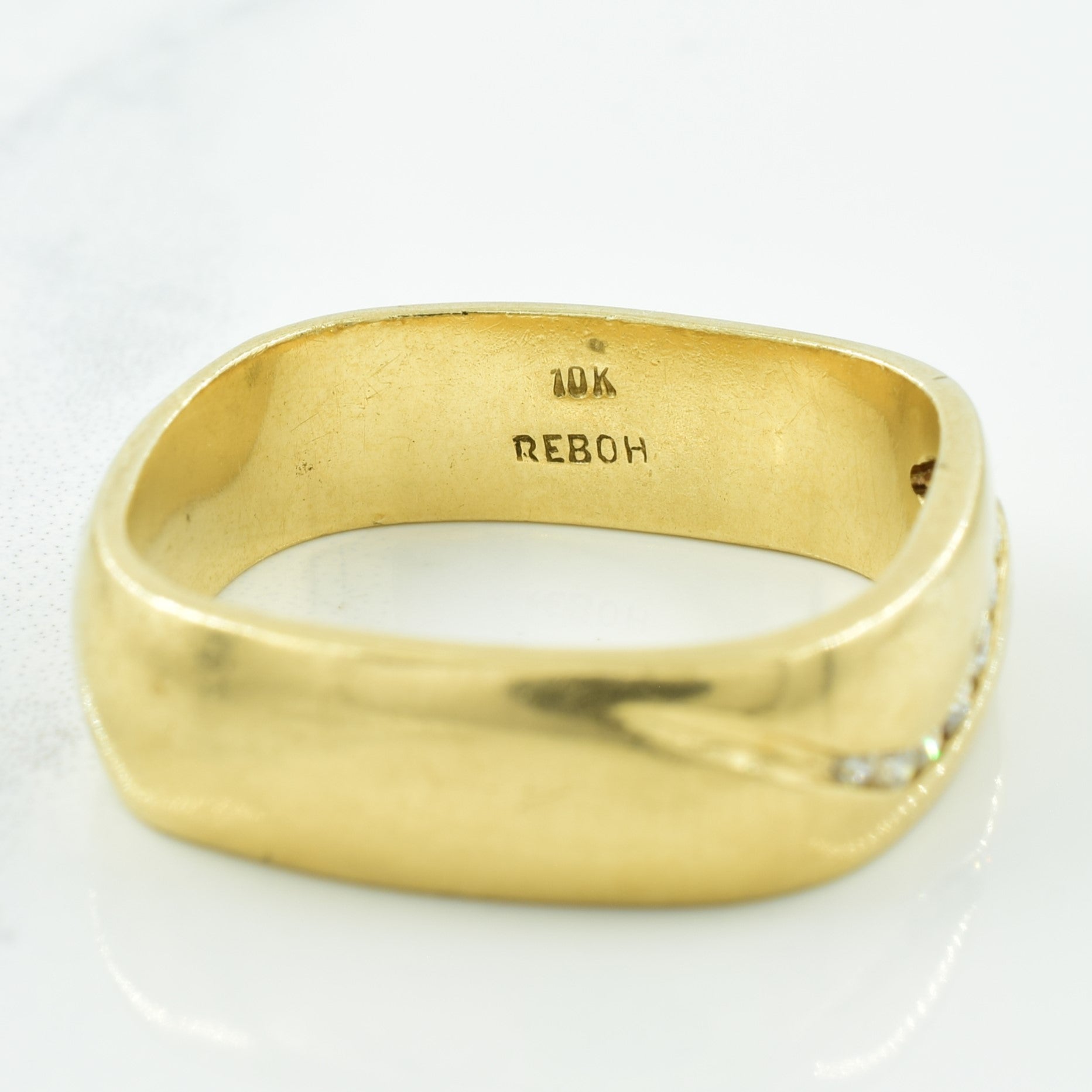 Channel Set Diamond Wave Ring | 0.20ctw | SZ 11 |