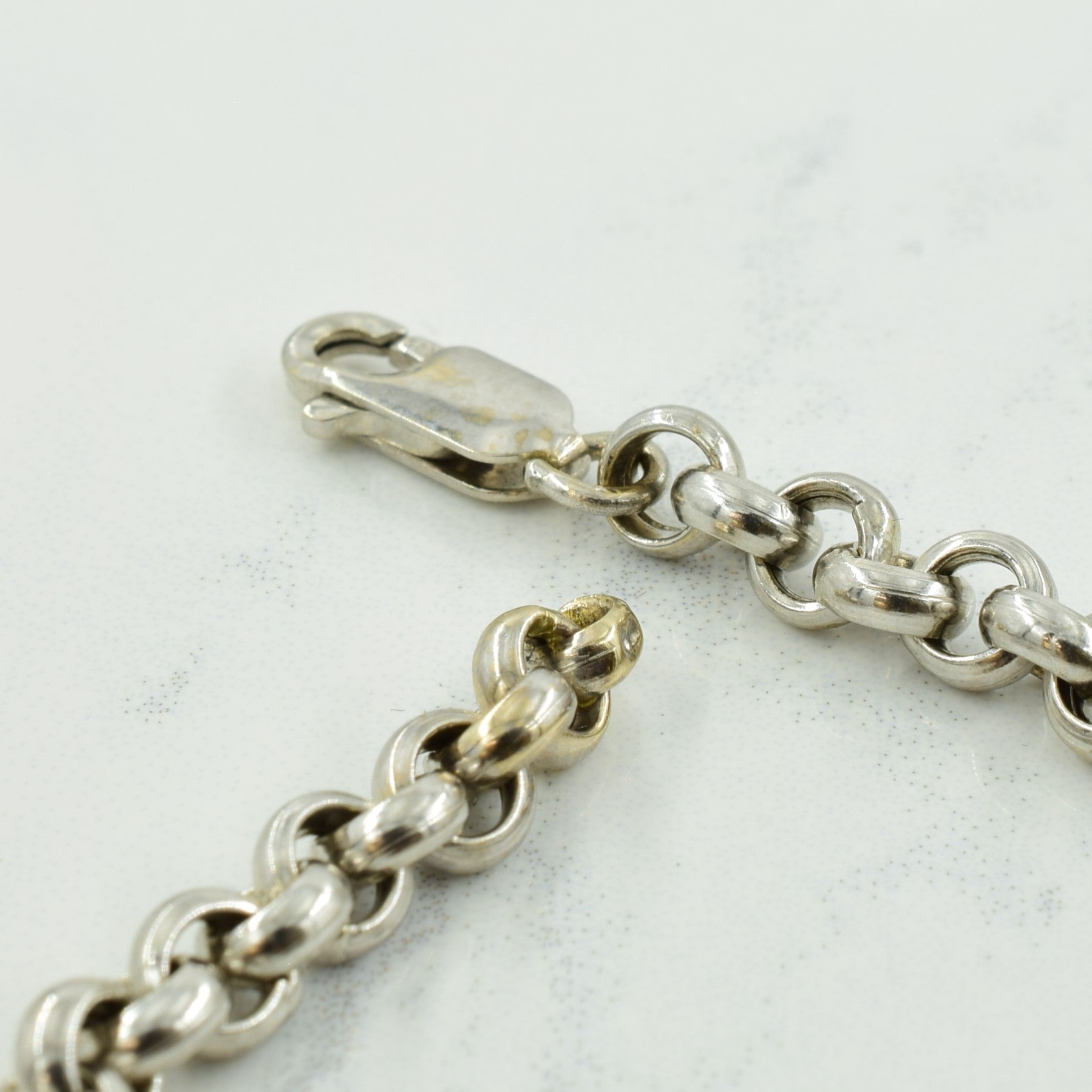 Three Stone Diamond Bracelet | 0.09ctw | 7" |