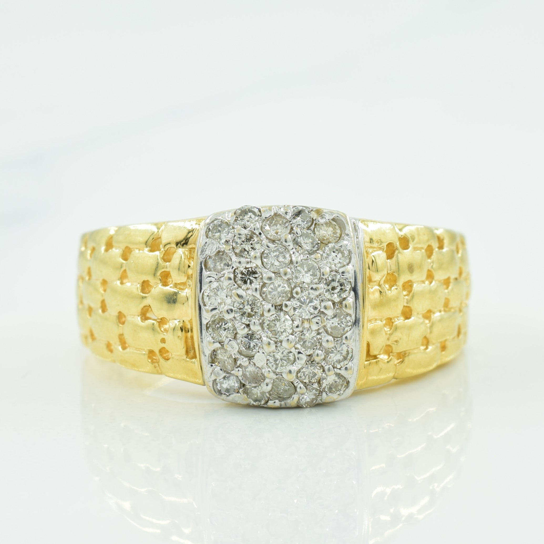 Cluster Diamond Ring | 0.64ctw | SZ 10 |