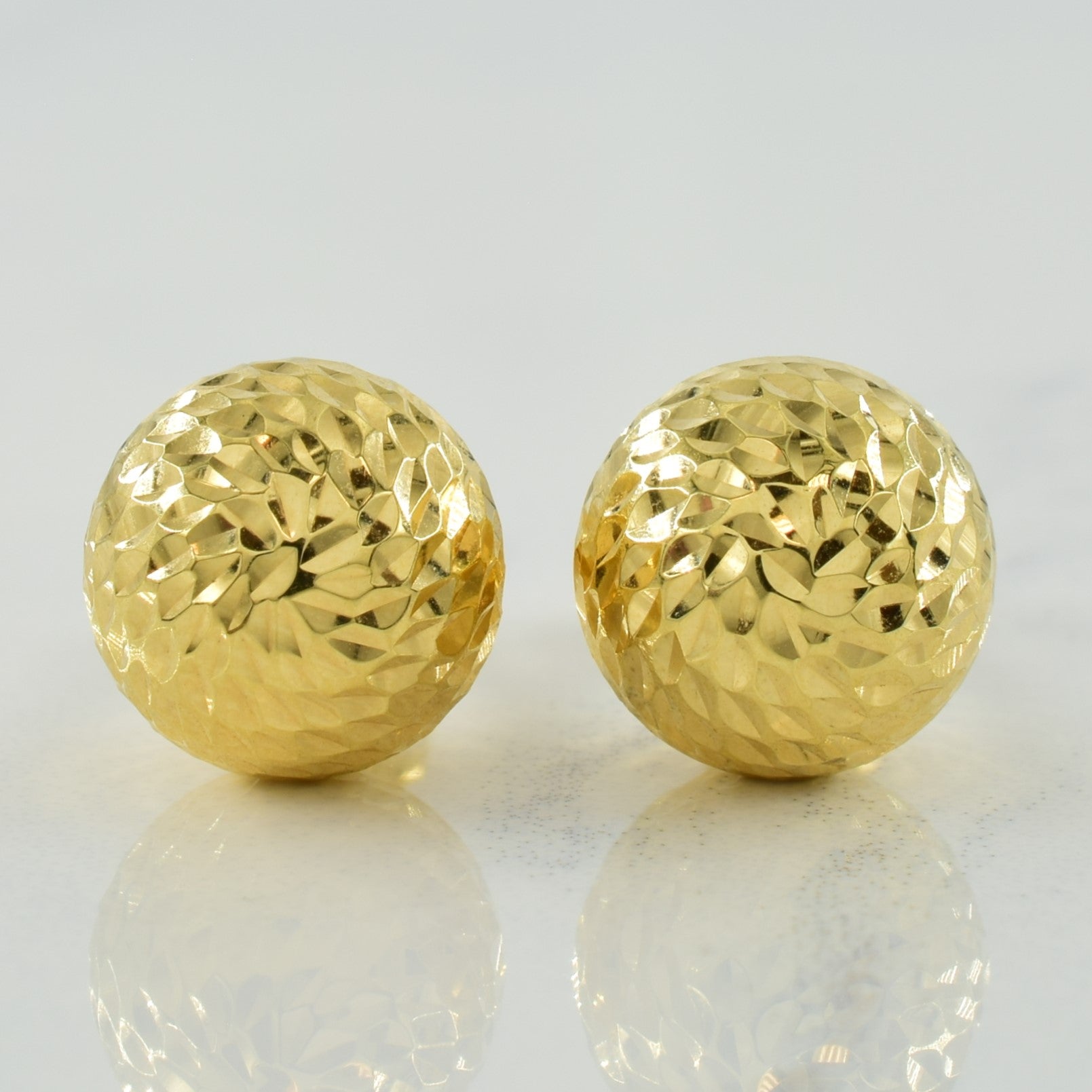 18k Yellow Gold Stud Earrings