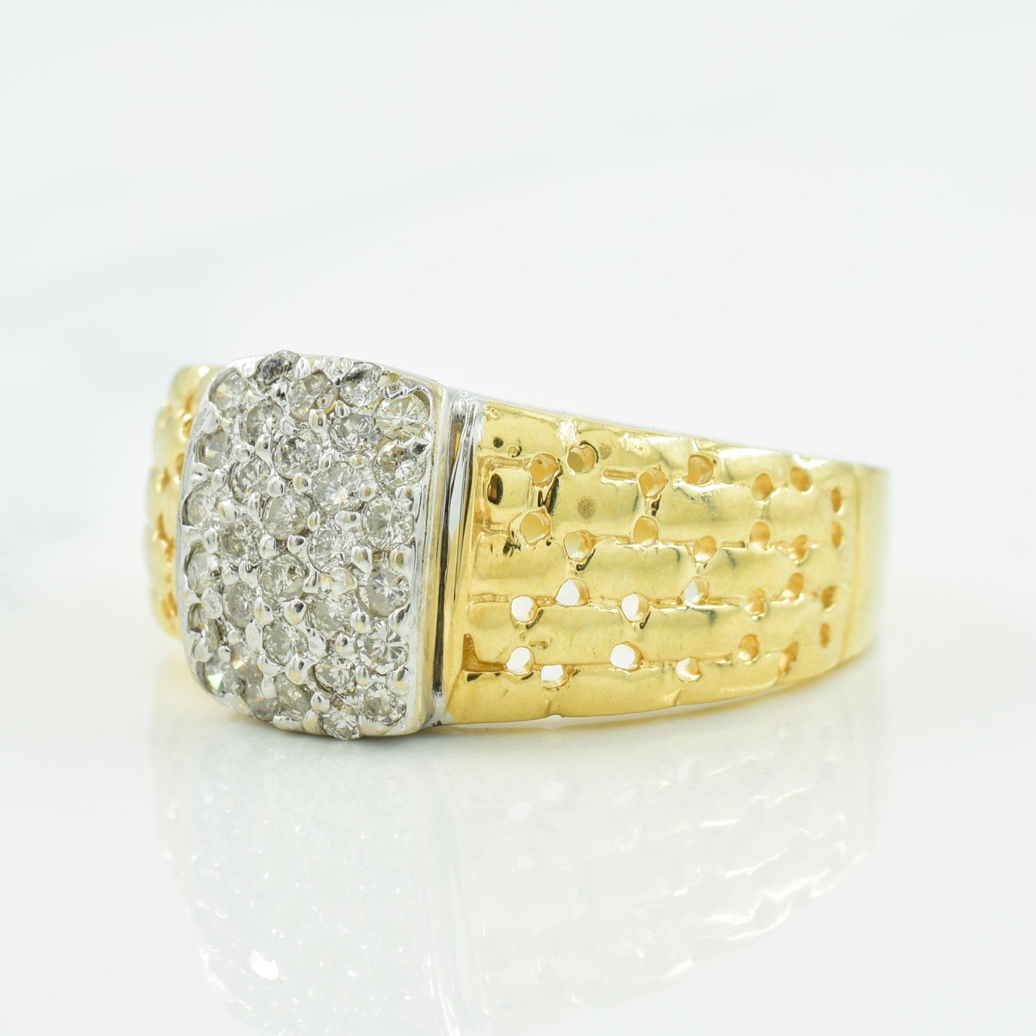 Cluster Diamond Ring | 0.64ctw | SZ 10 |