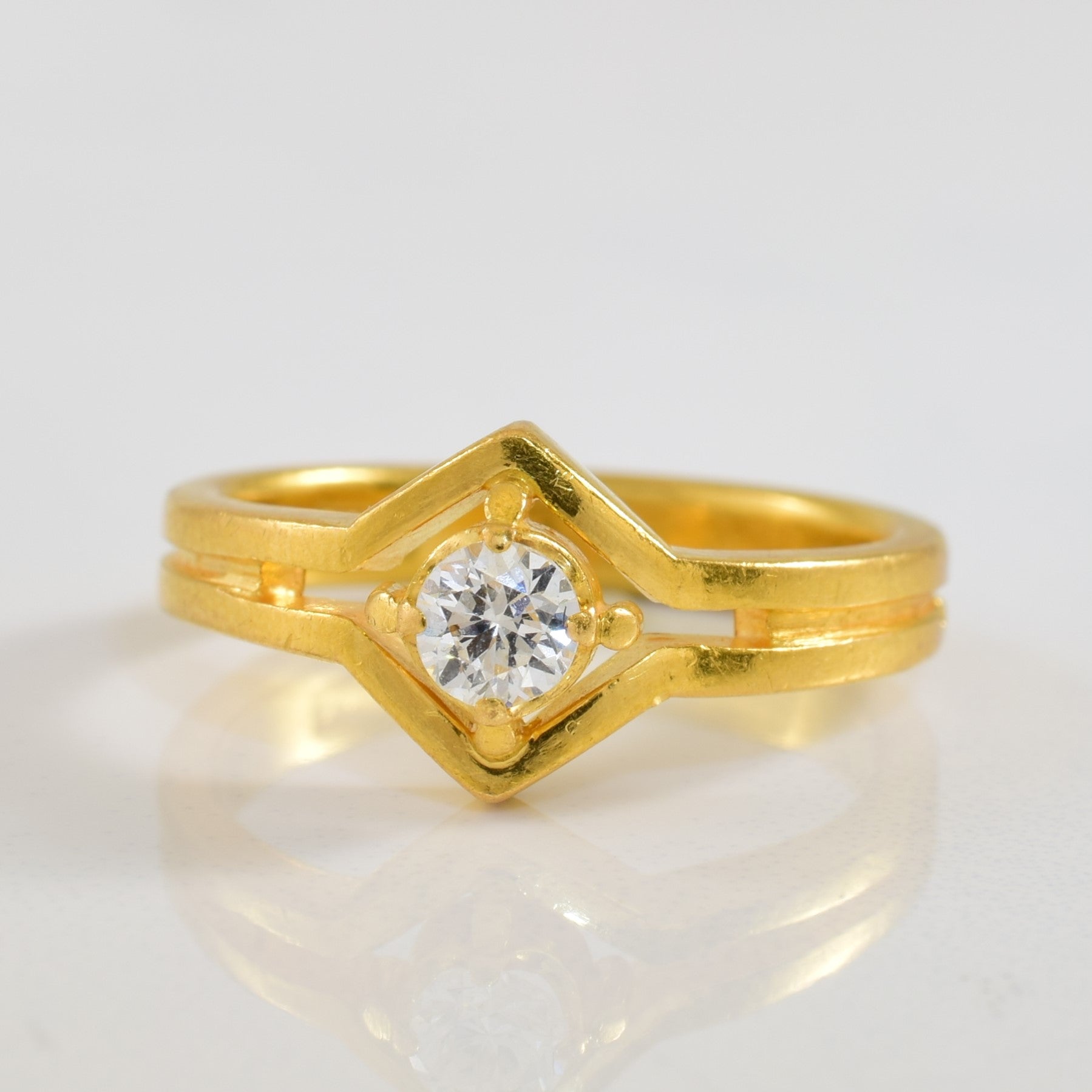 Solitaire Diamond Ring | 0.20ct | SZ 5.25 |