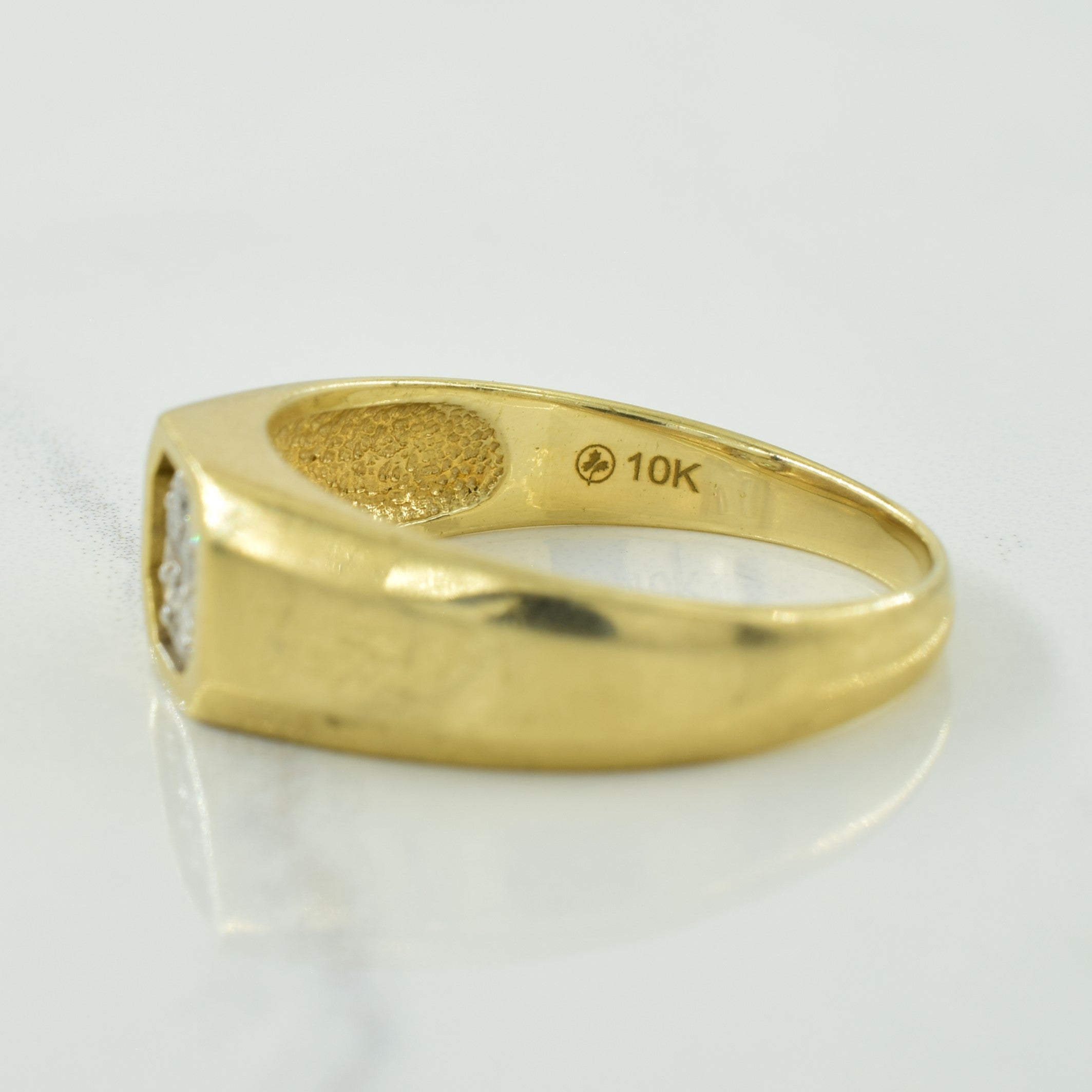 Diamond Ring | 0.06ctw | SZ 10.75 |