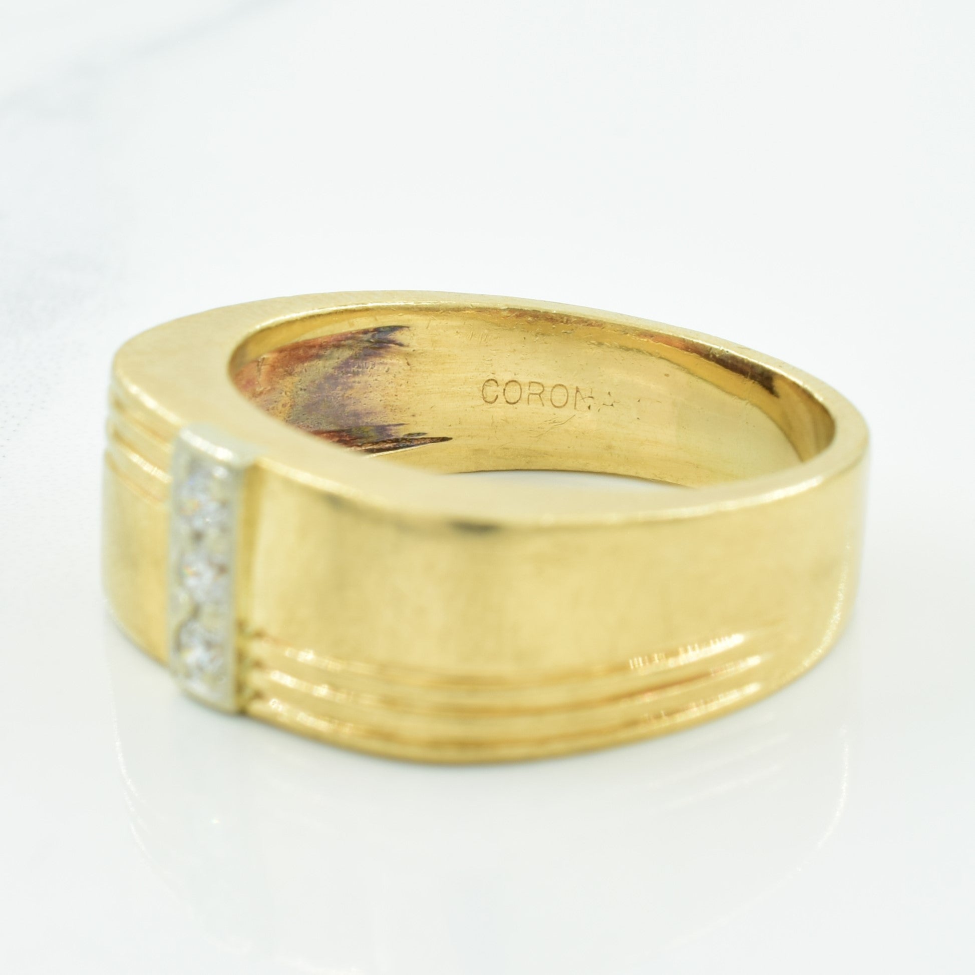 Three Stone Diamond Ring | 0.12ctw | SZ 9 |
