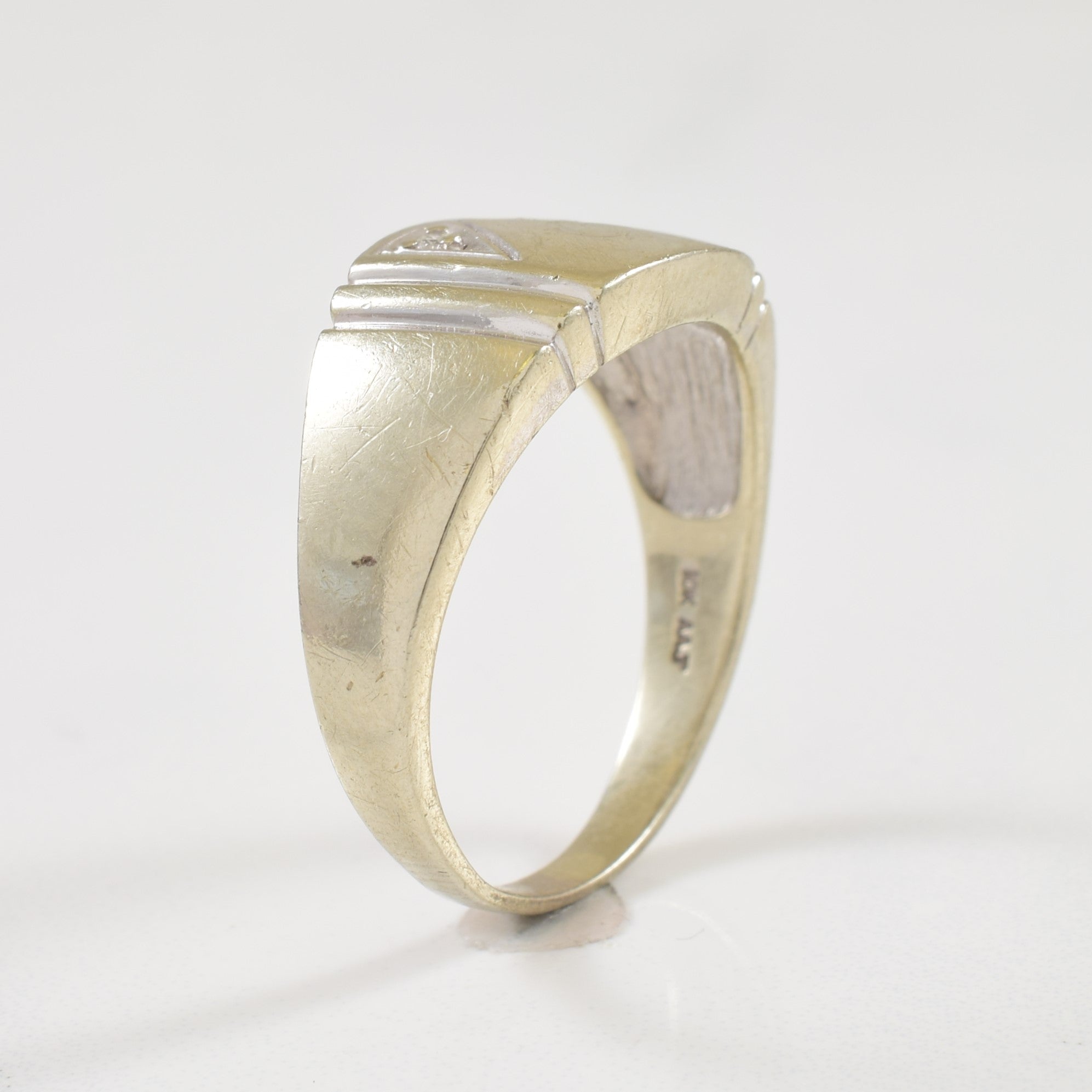 Single Stone Diamond 'E' Initial Signet Ring | 0.02ct | SZ 9.75 |