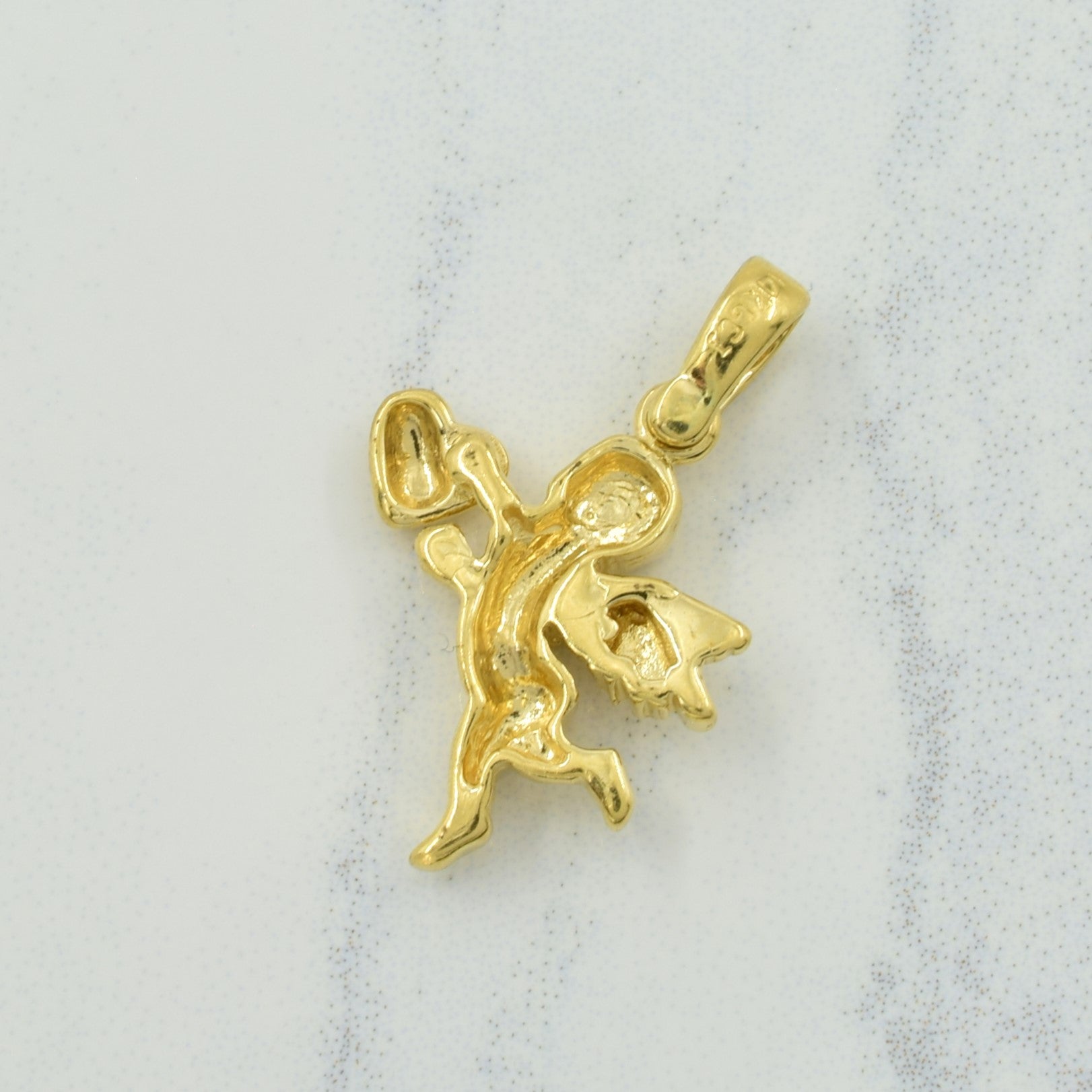14k Yellow Gold Cupid Charm |