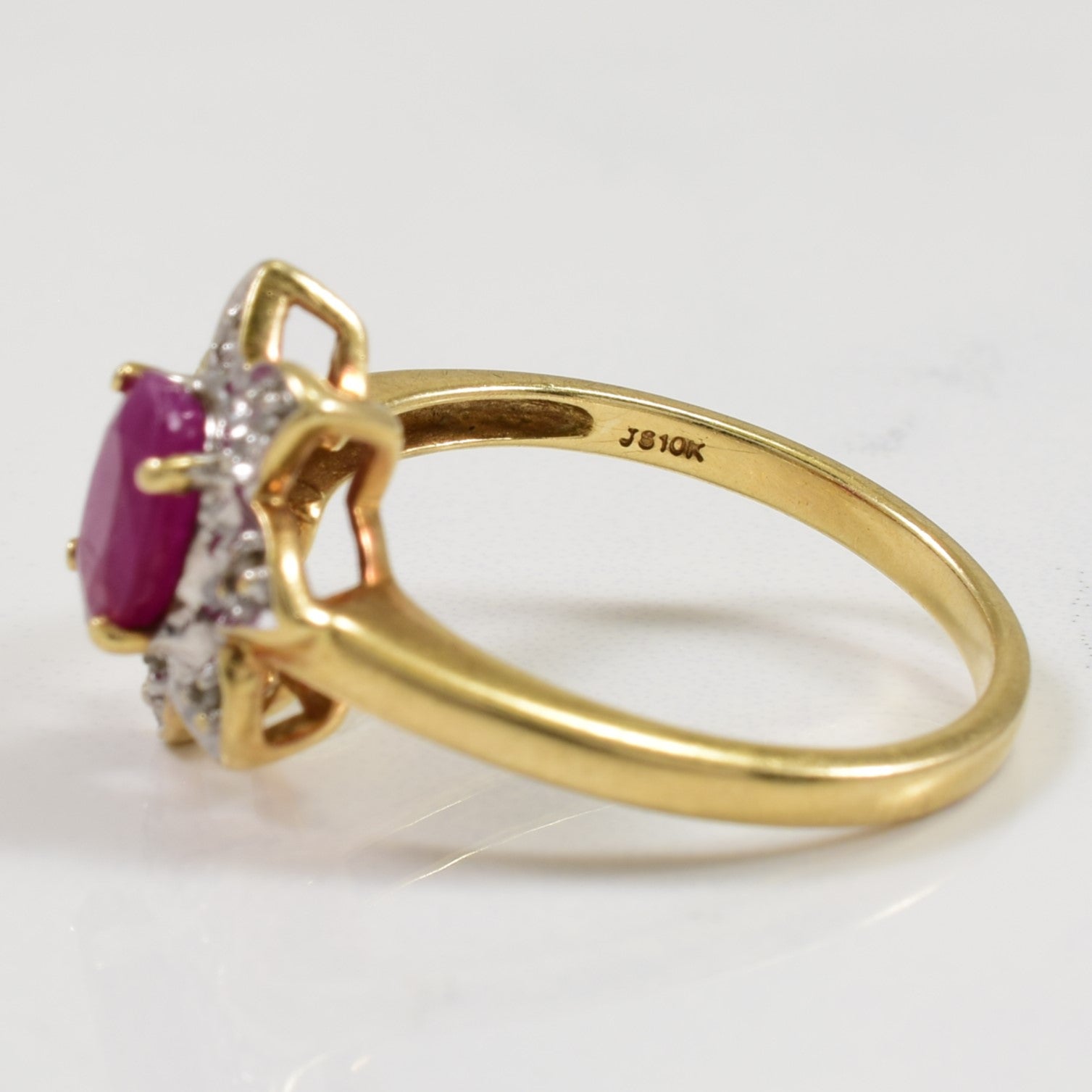 Ruby & Diamond Ring | 1.00ct, 0.03ctw | SZ 6.75 |