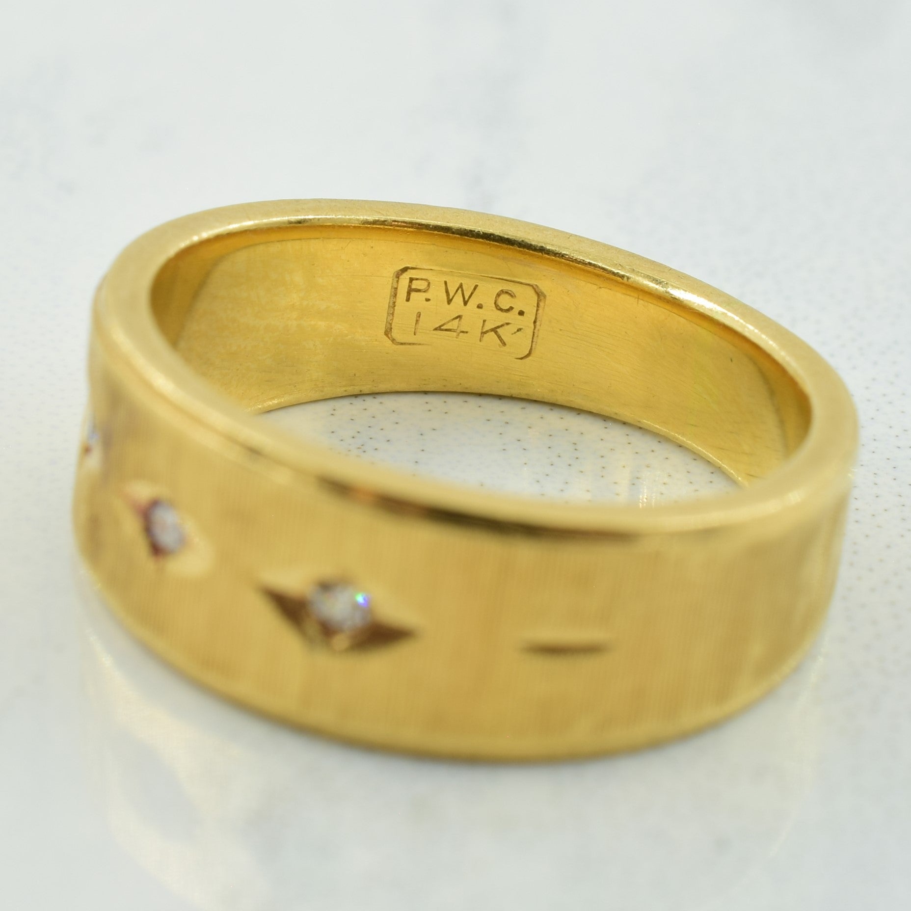 Bague trois diamants | 0,03 ct au total | Taille 4,25 |