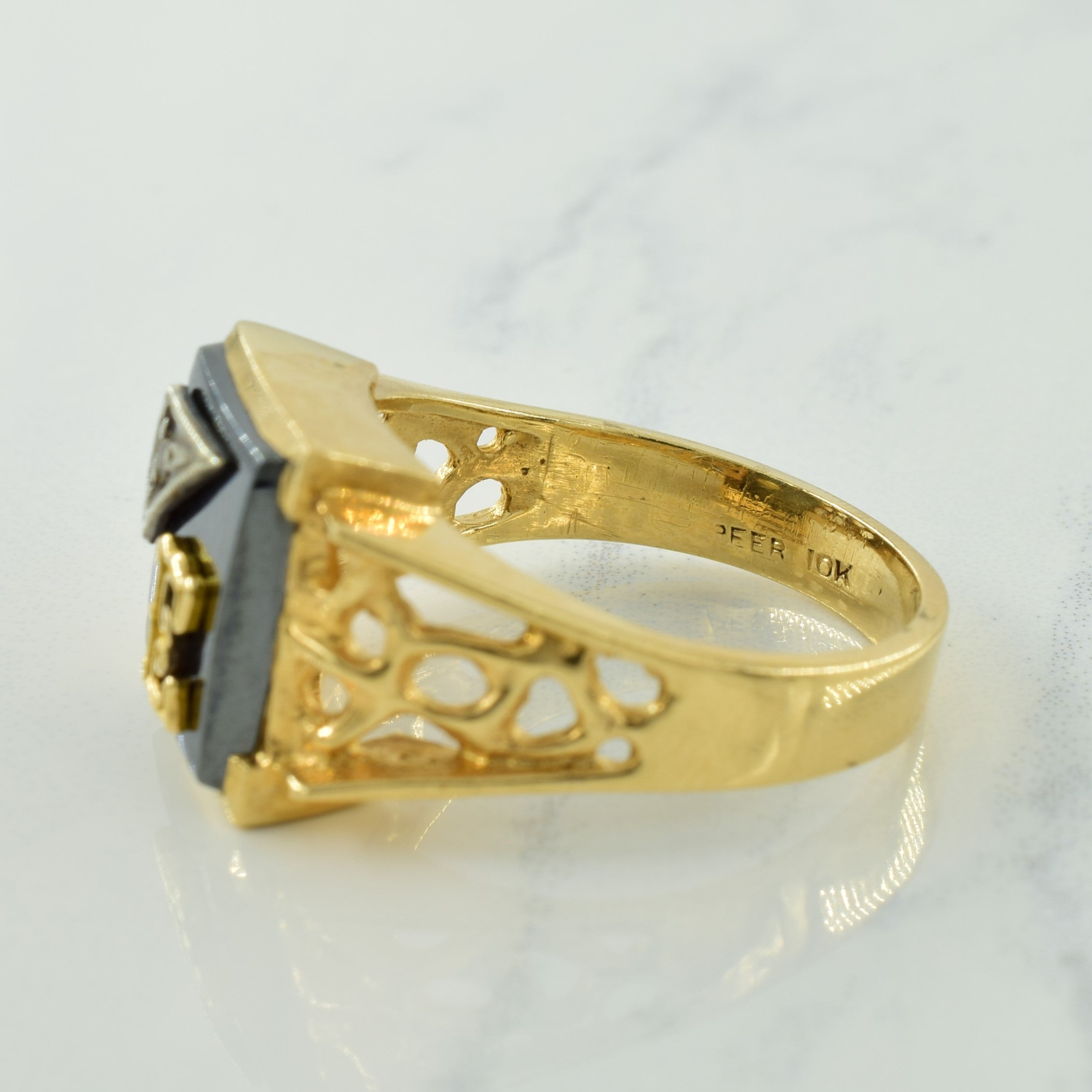 Hematite & Synthetic Spinel Signet Ring | 8.50ctw | SZ 9 |
