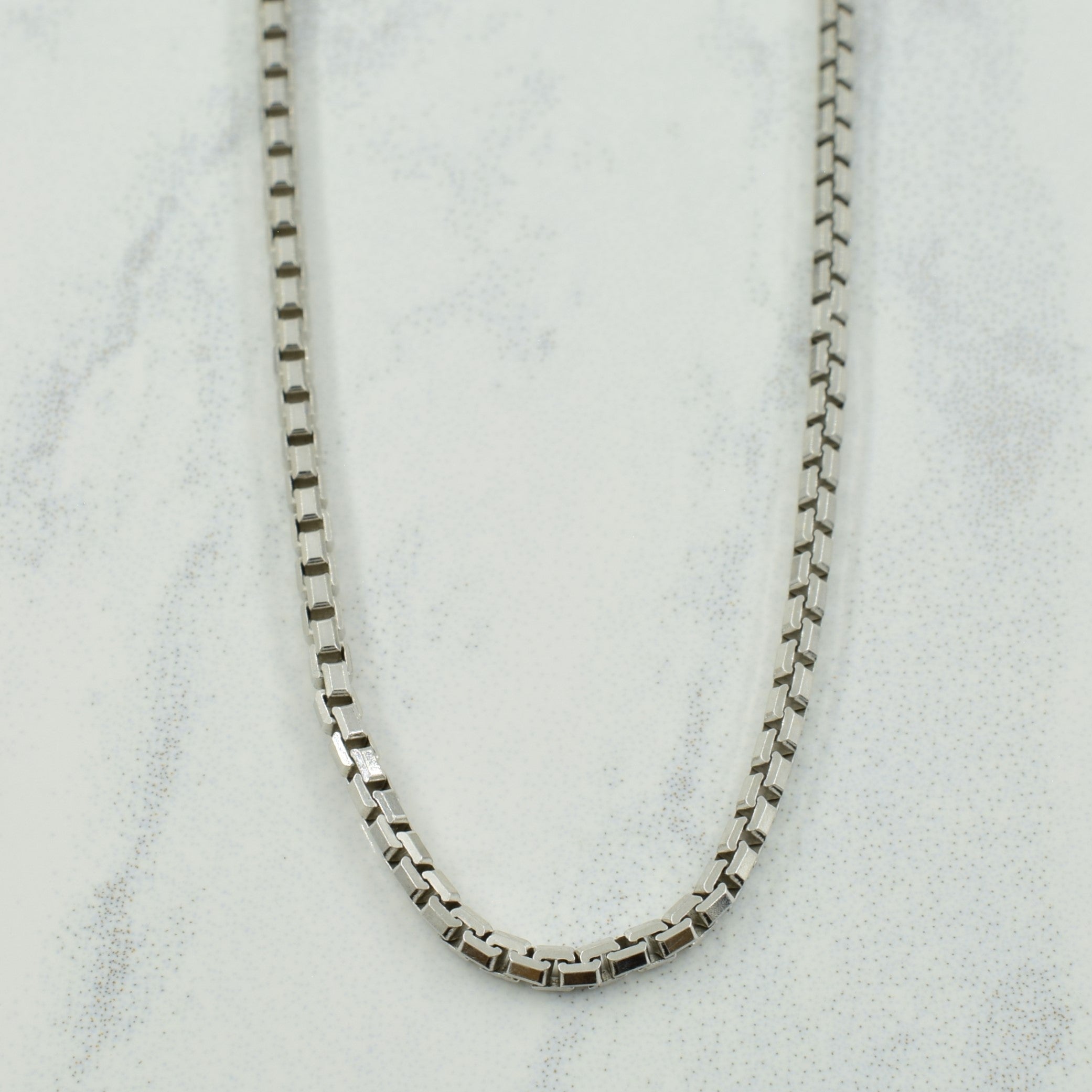 14k White Gold Italian Hallmark Box Chain | 18" |
