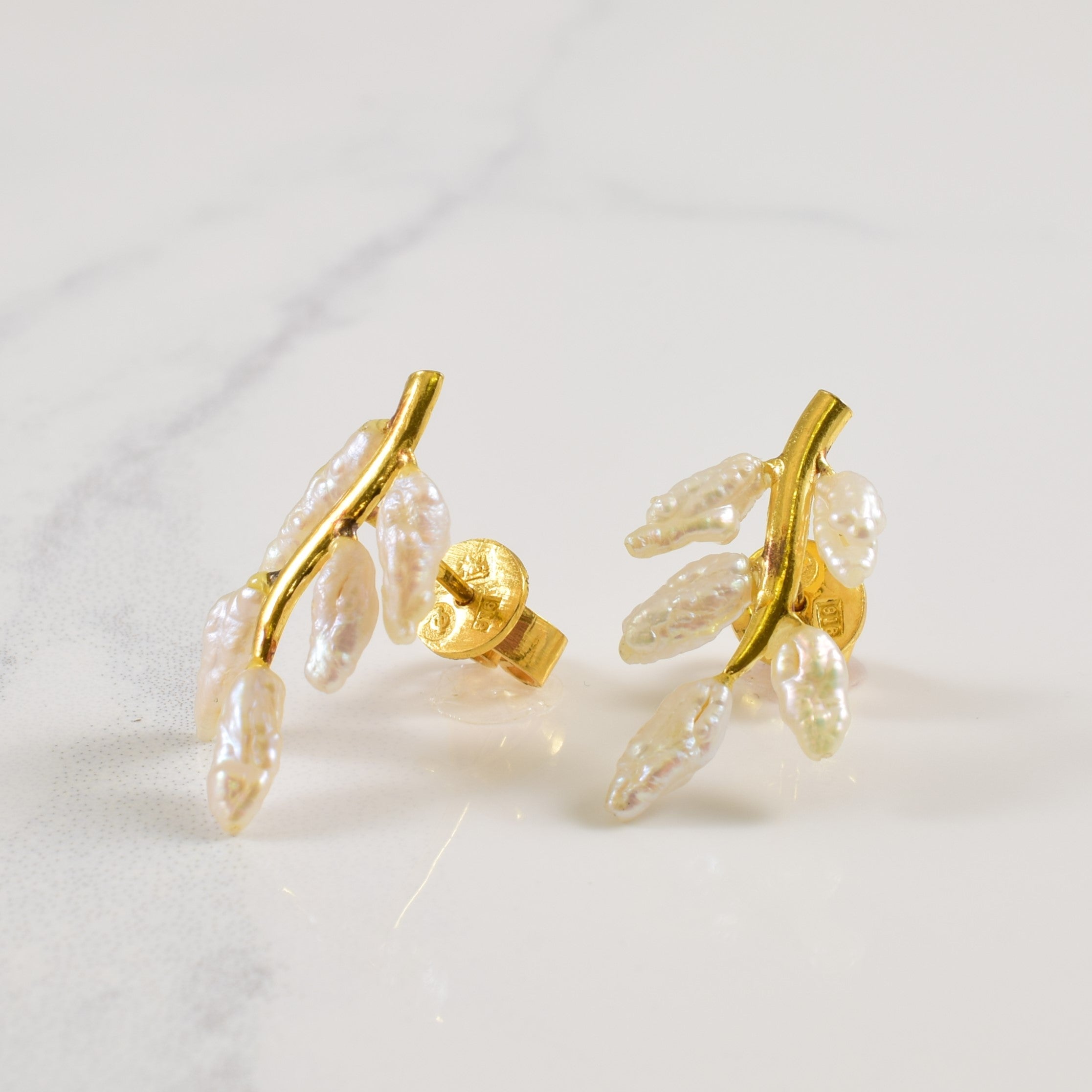 Rice Pearl Stud Earrings | 3.00ctw |