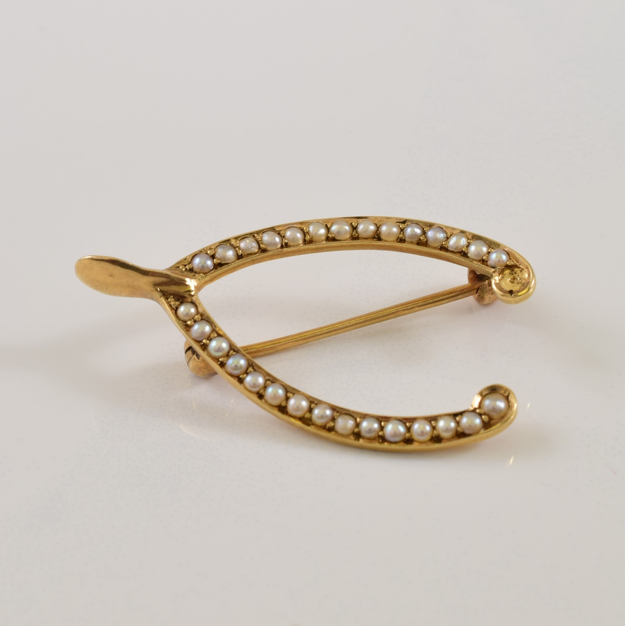 Wishbone Seed Pearl Brooch | 0.50ctw |