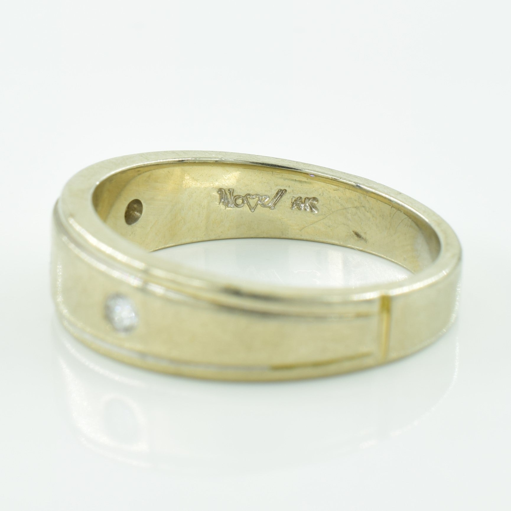 Three Stone Diamond Ring | 0.09ctw | SZ 7 |