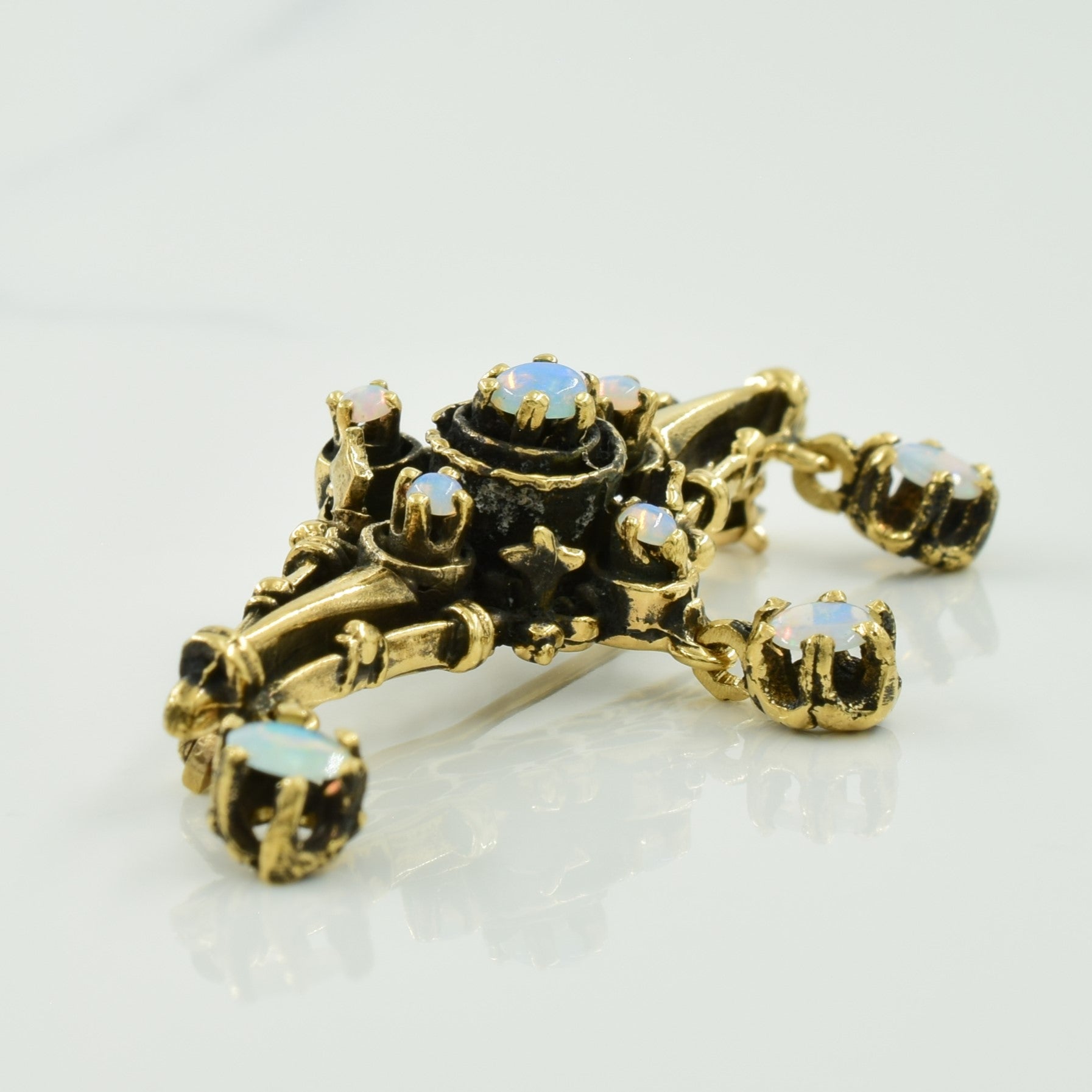 Opal Brooch | 0.50ctw |