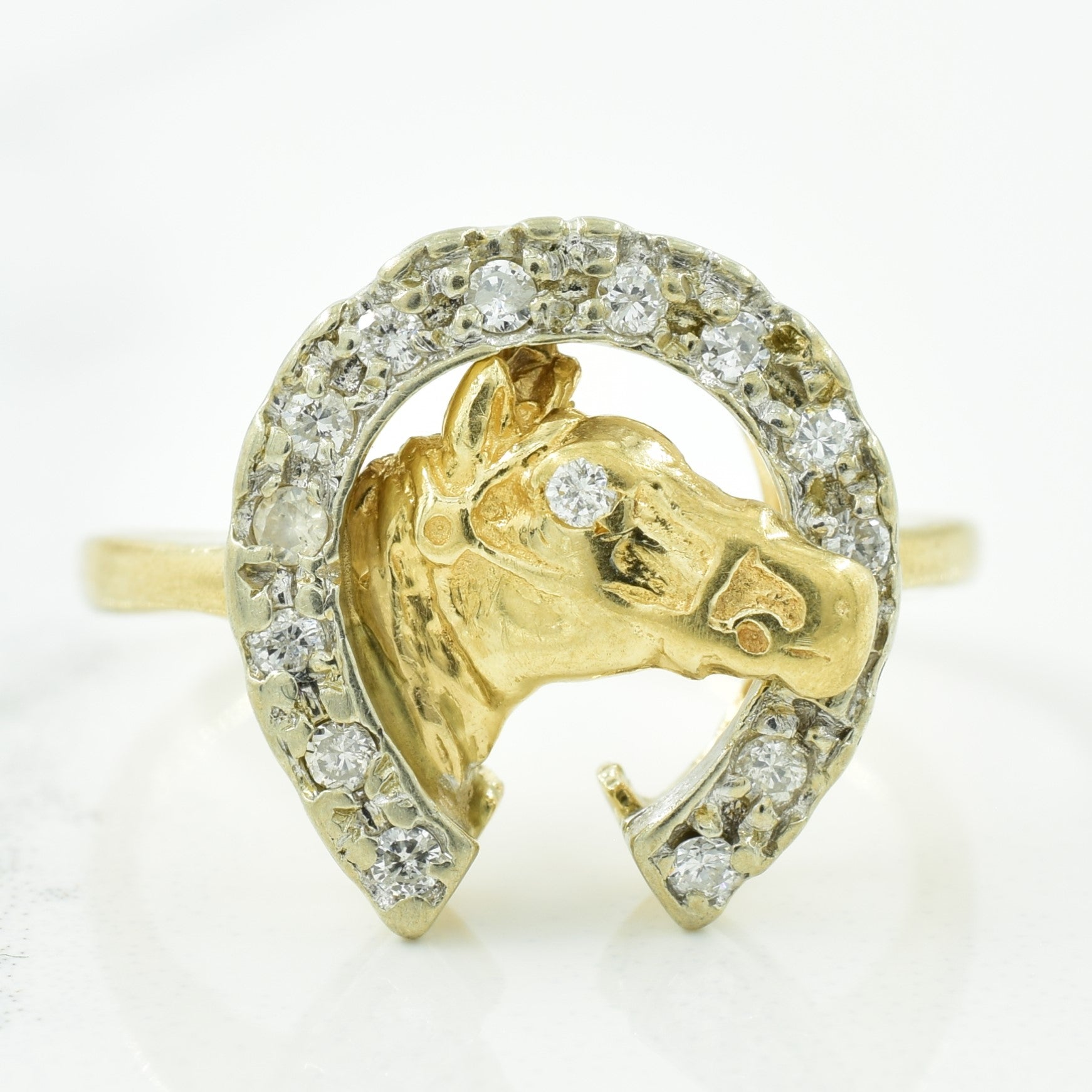 Diamond Horseshoe Ring | 0.15ctw | SZ 6 |