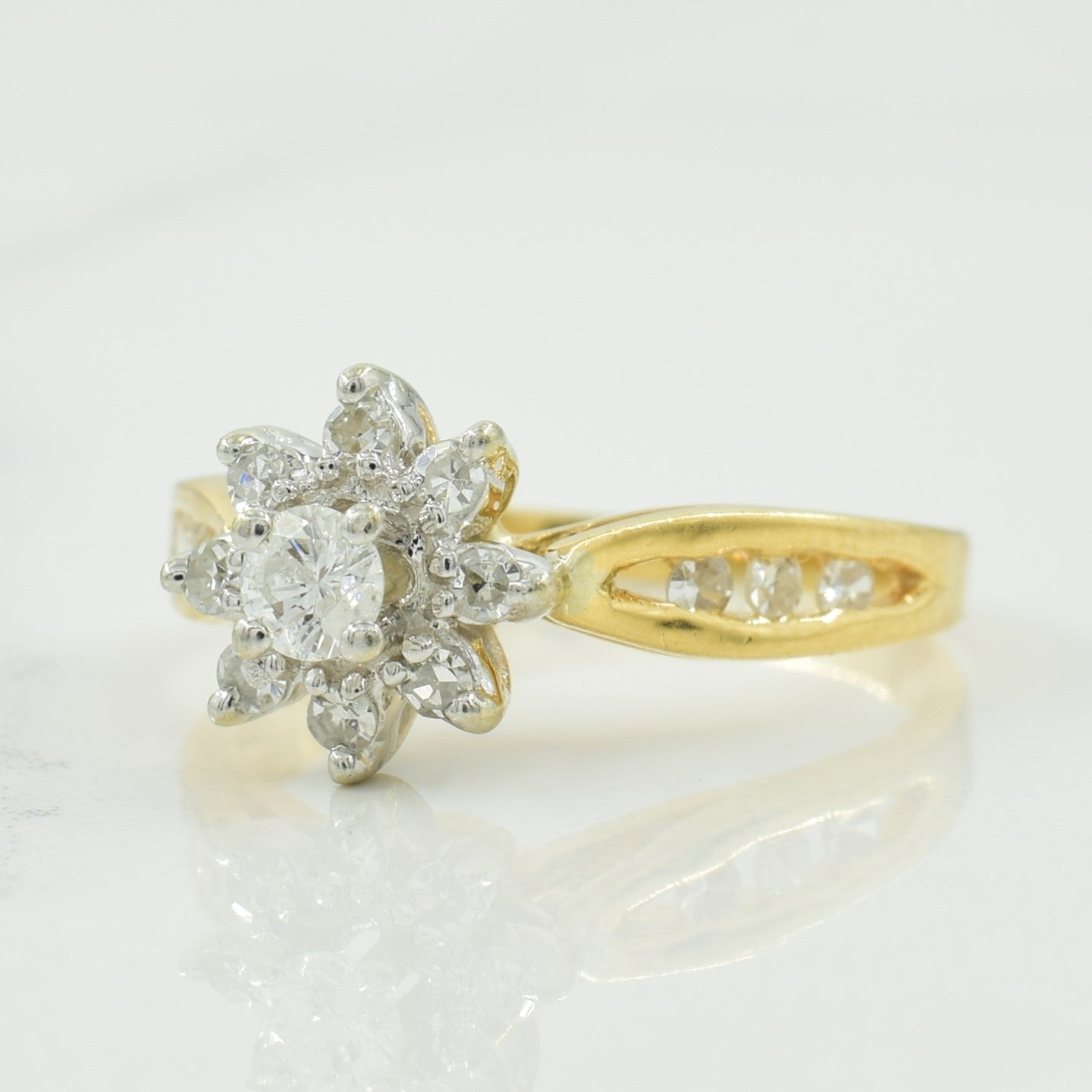 Diamond Cathedral Ring | 0.28ctw | SZ 3.75 |