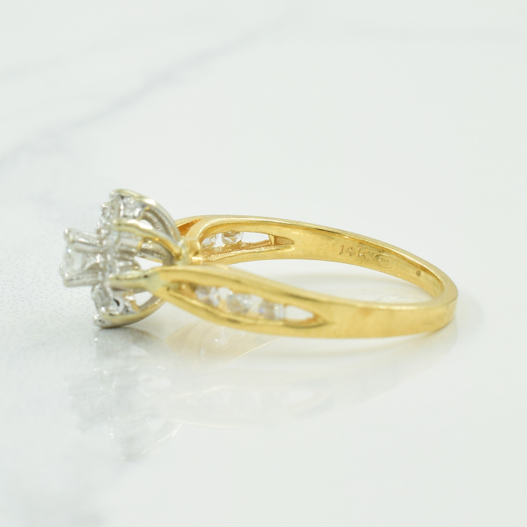 Diamond Cathedral Ring | 0.28ctw | SZ 3.75 |