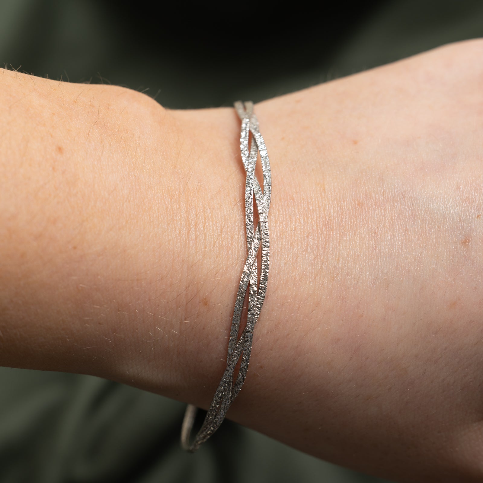 14k White Gold Twisted Chain Bracelet | 7.5" |