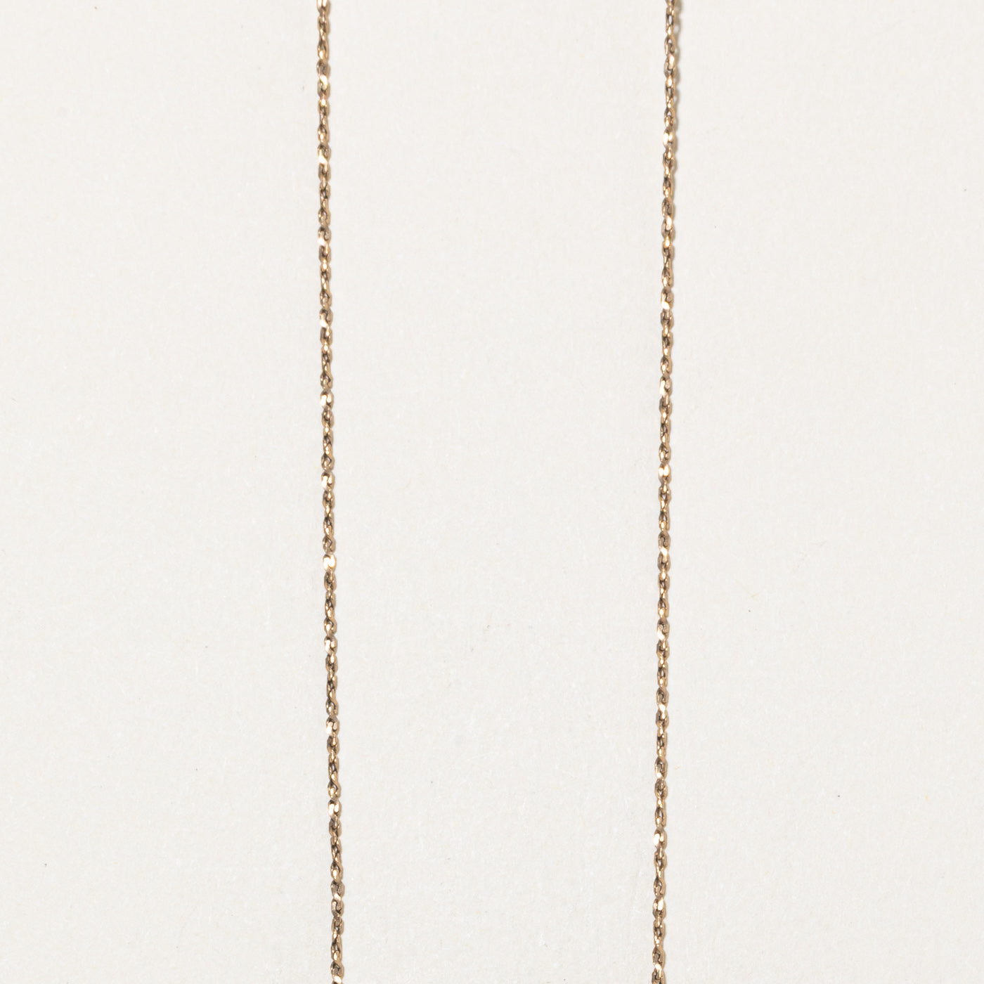 ***Trouvé - En attente Mikaela _ Chaîne en or jaune 10 carats | 22" |