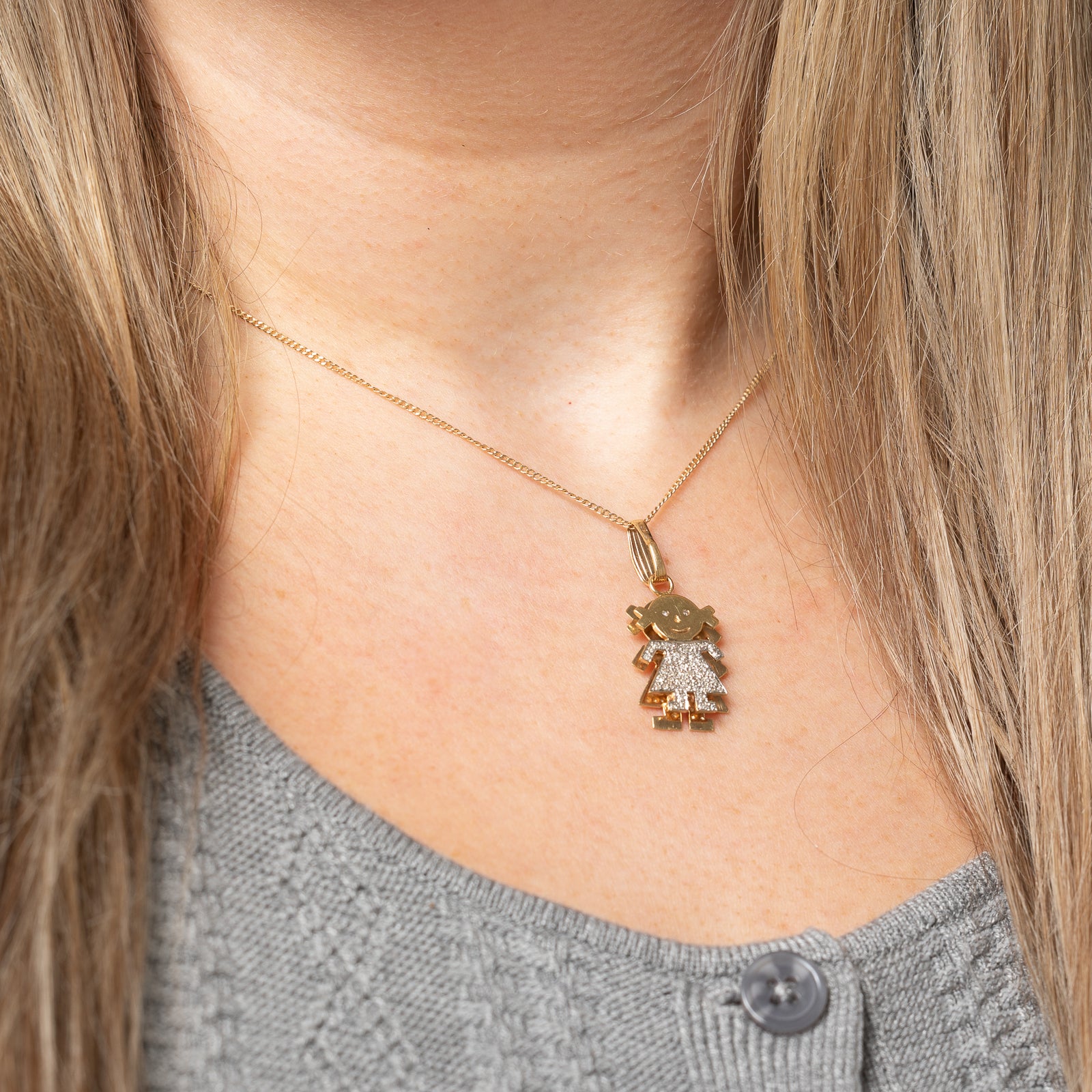 Diamond Girl Pendant | 0.20ctw |