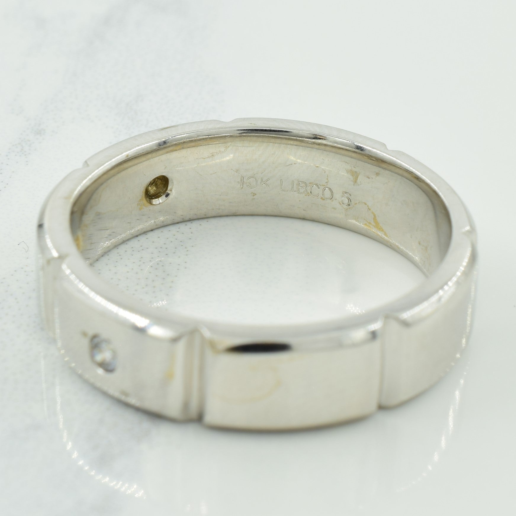 Three Stone Diamond Ring | 0.15ctw | SZ 10 |