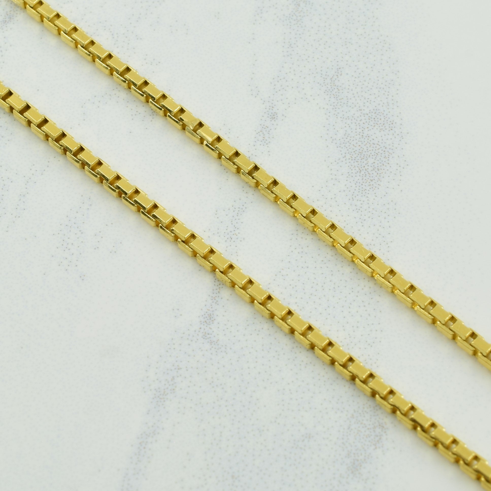 18k Yellow Gold Italian Hallmark Box Chain | 18" |