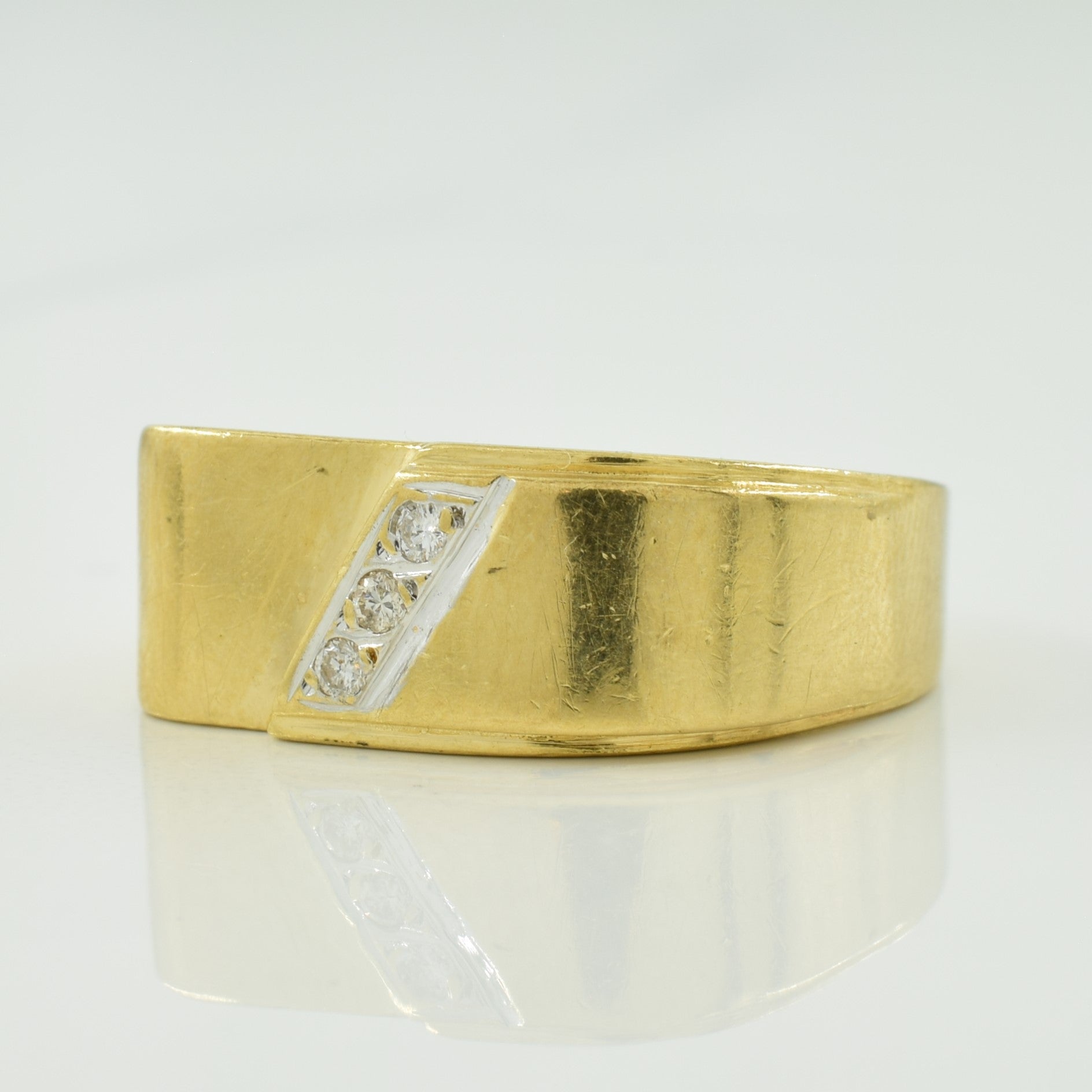 Three Stone Diamond Ring | 0.04ctw | SZ 7 |