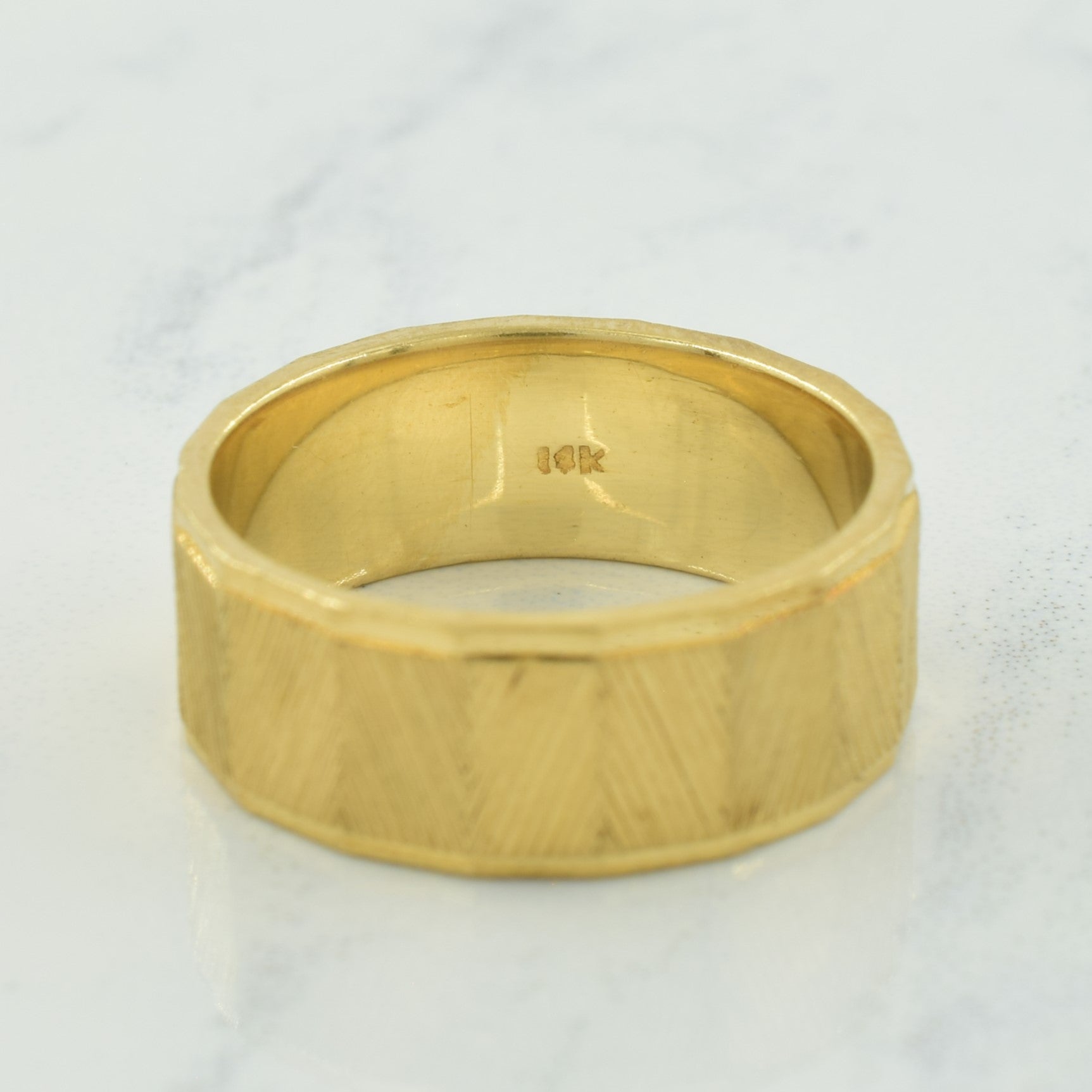 14k Yellow Gold Textured Band | SZ 5.75 |