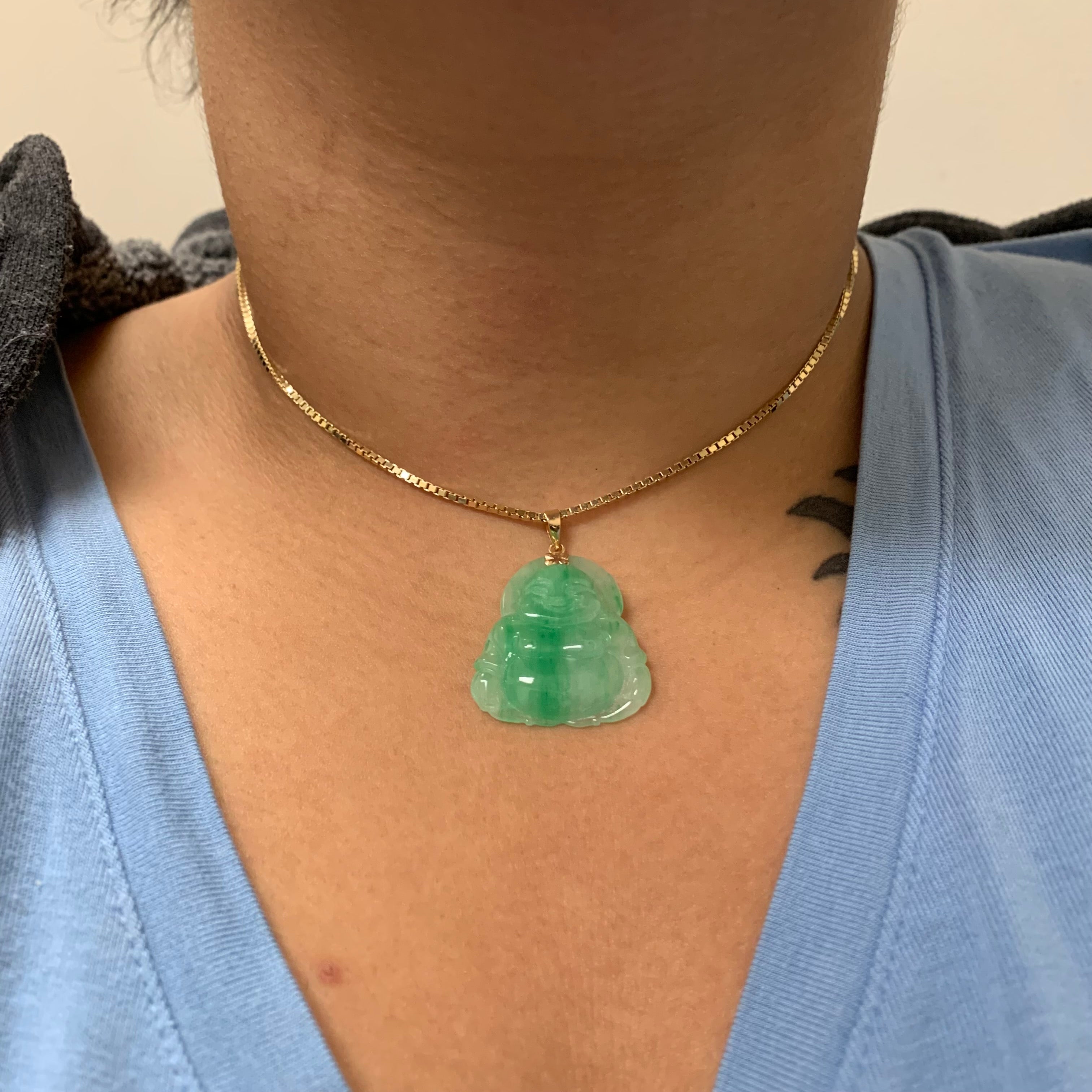 Carved Jadeite Necklace | 30.00ct | 15.5" |