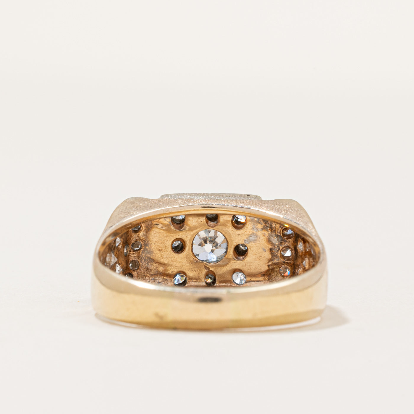 Vintage Pave Set Diamond Ring | 0.91ctw | SZ 10.25 |