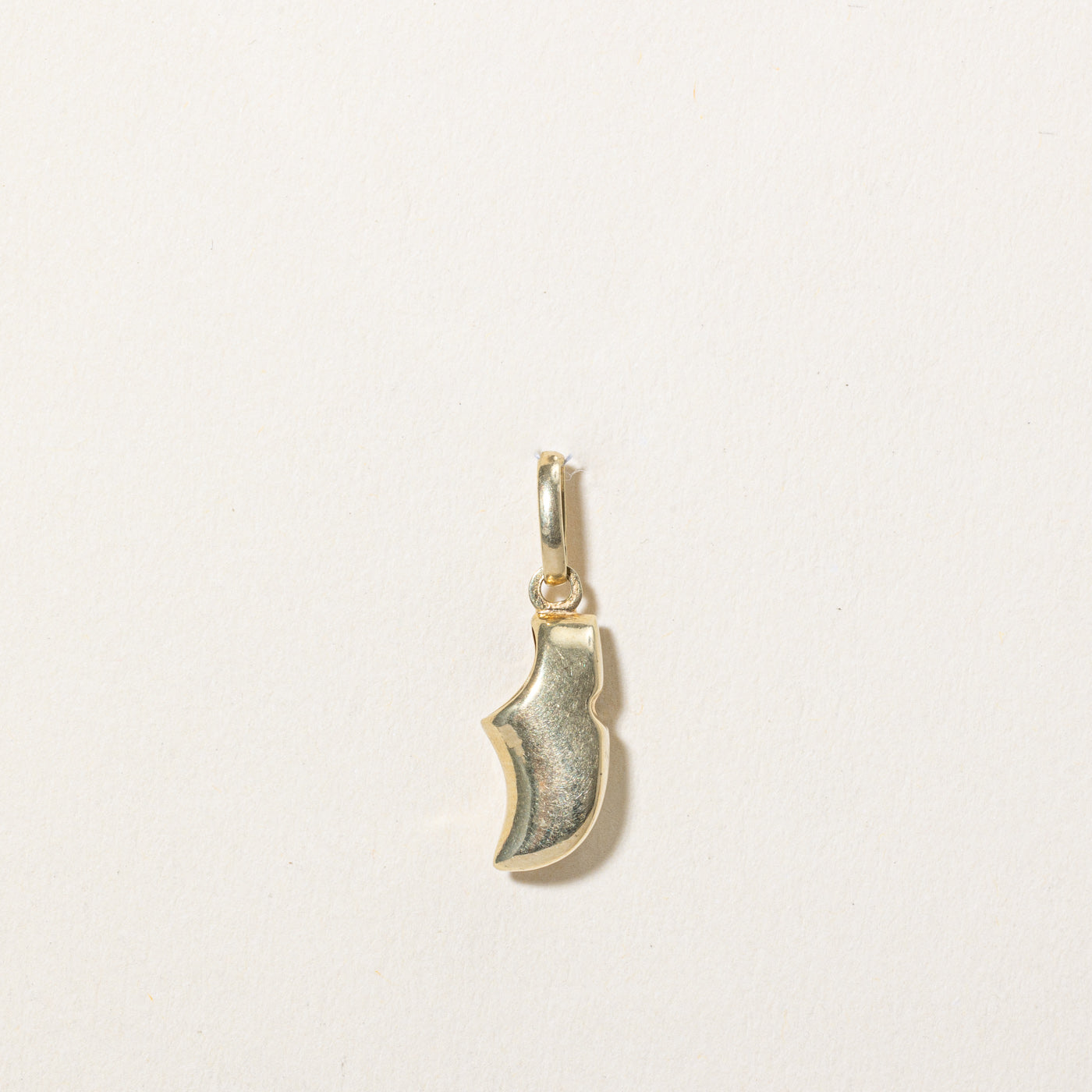 Breloque sabot en bois en or jaune 14 carats