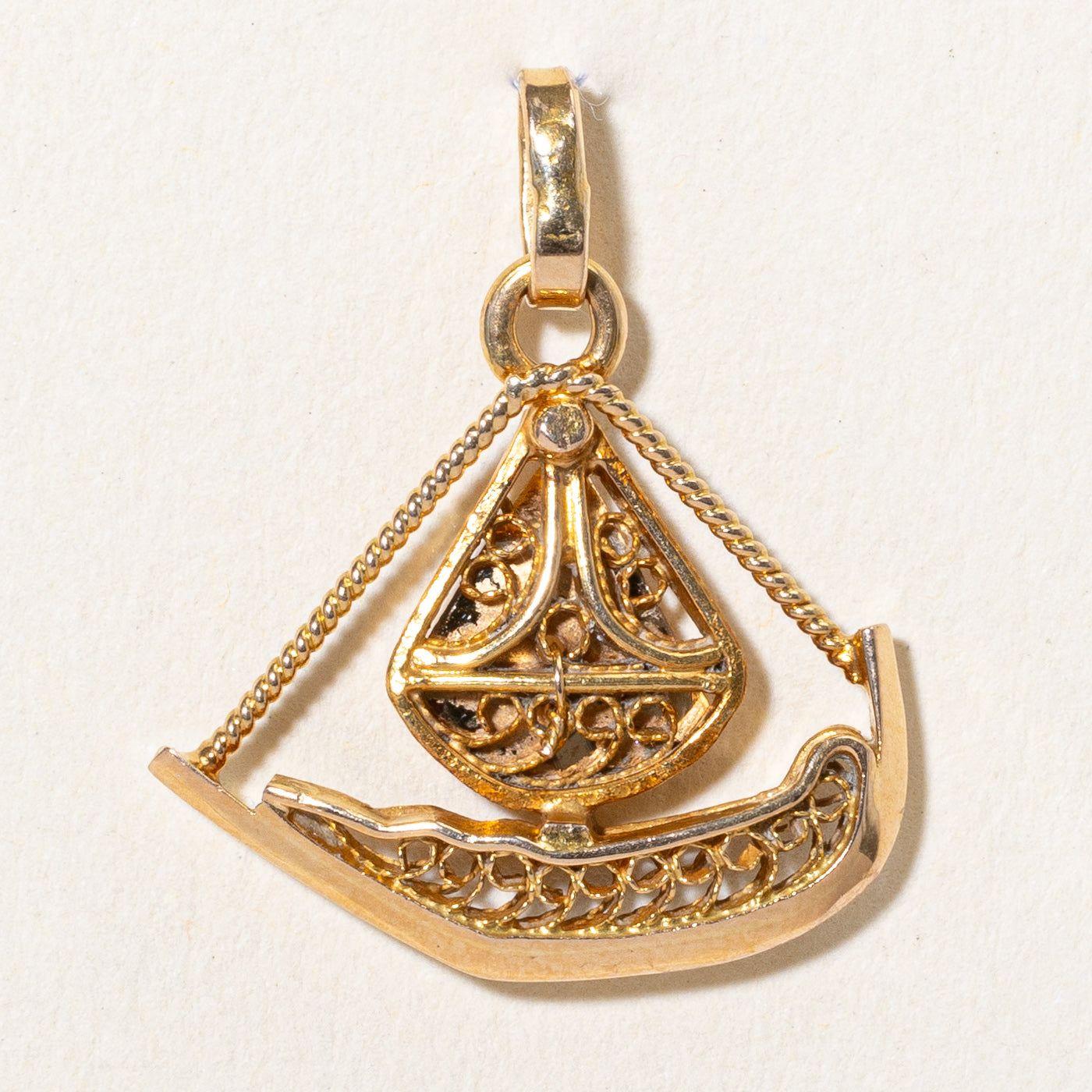18k Yellow Gold Boat Charm