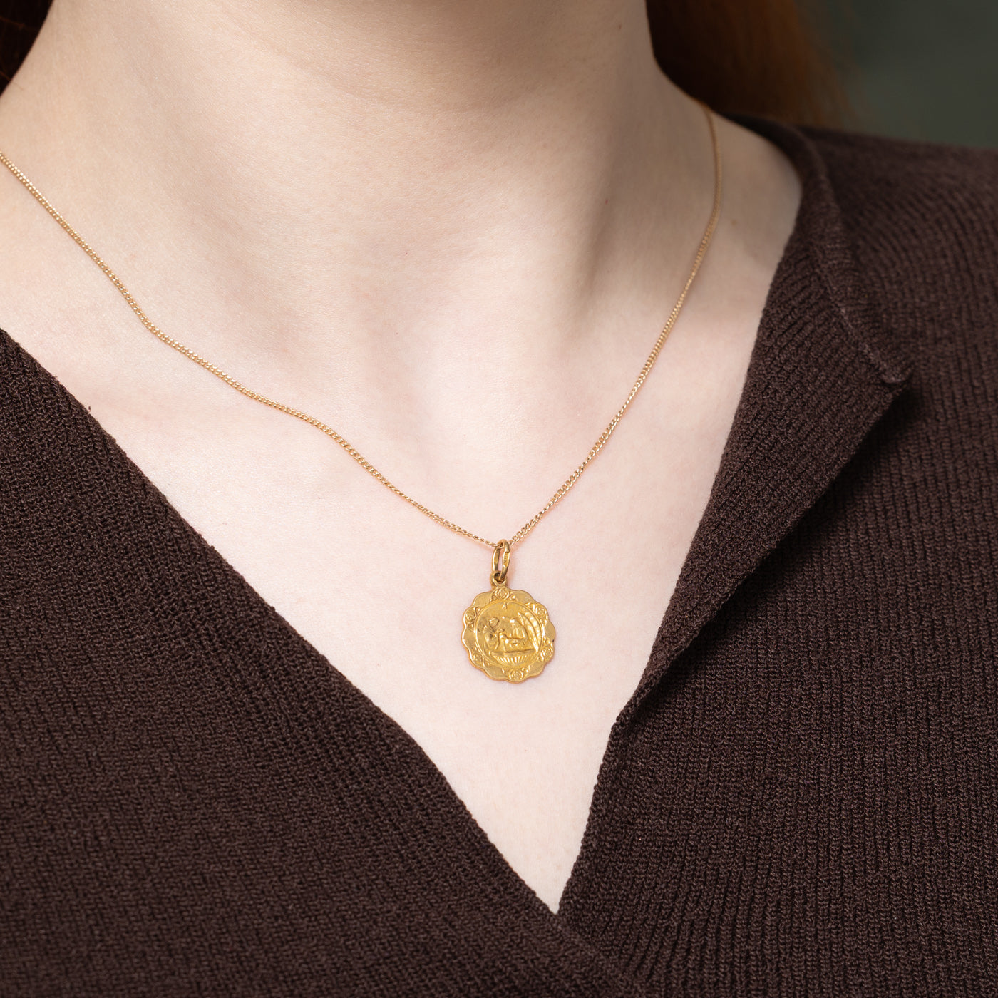 Vintage Italian 18k Yellow Gold Baptism Pendant