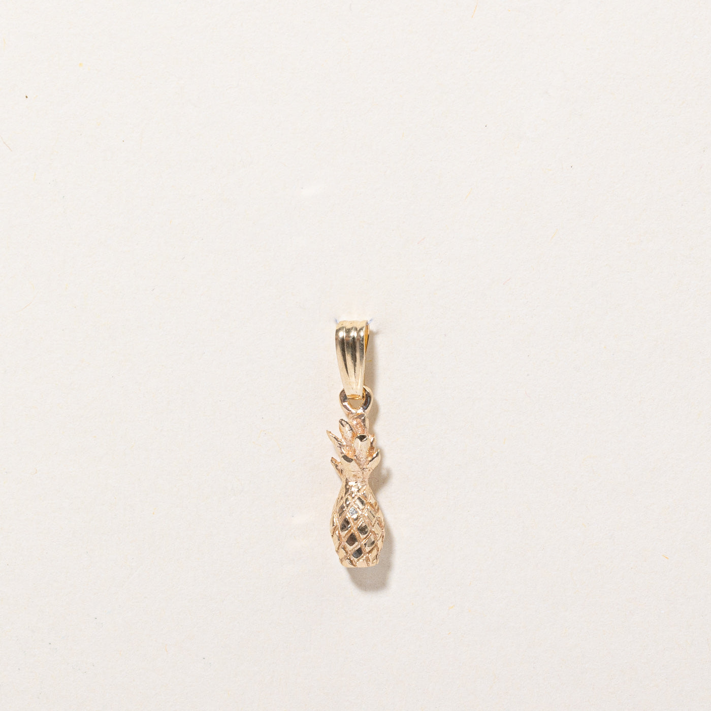 14k Yellow Gold Pineapple Charm