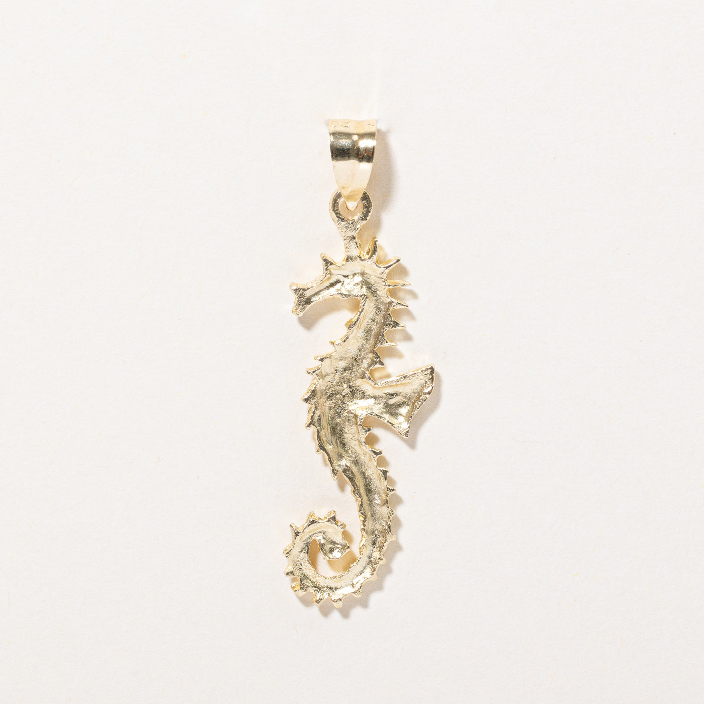 14k Yellow Gold Seahorse Pendant
