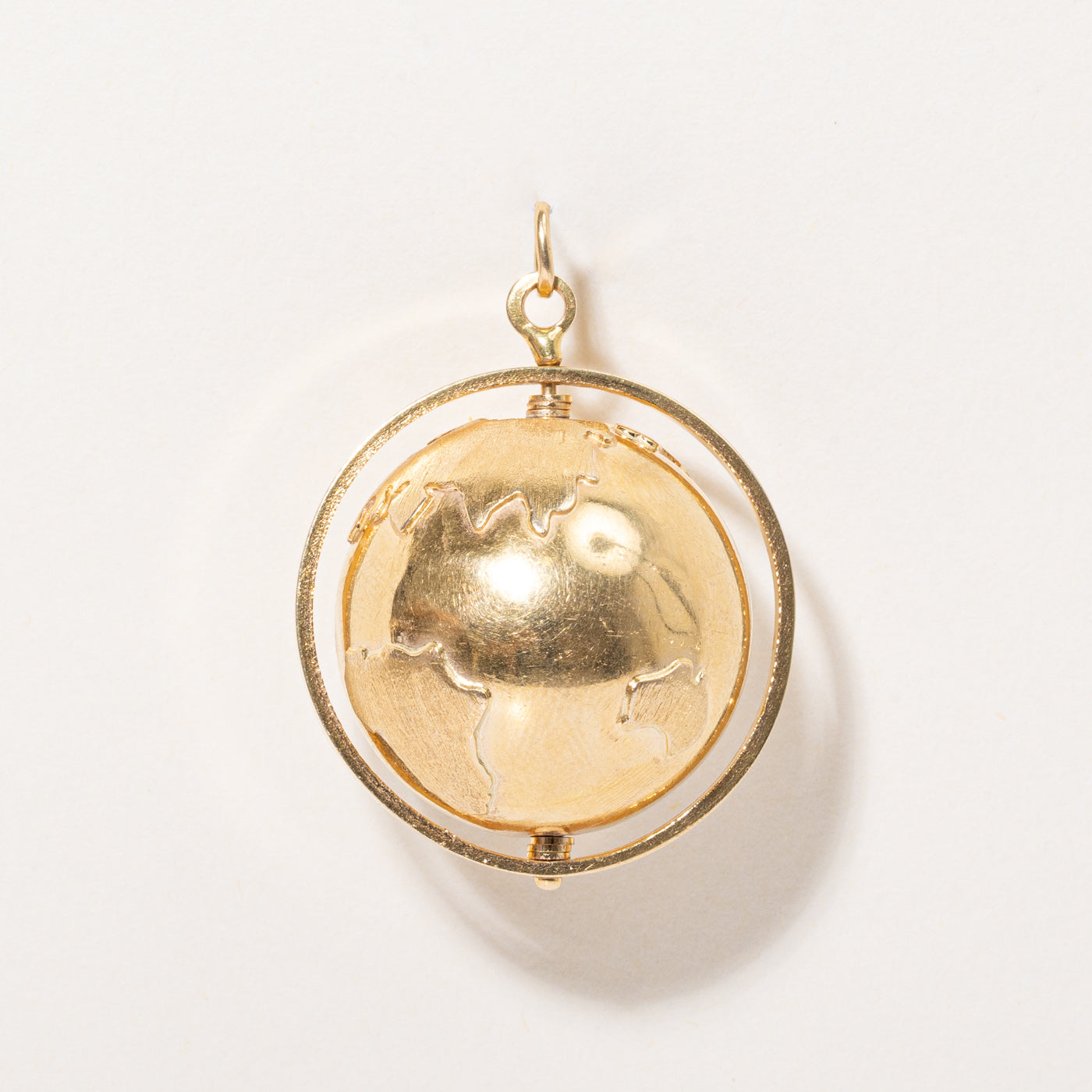 18k Yellow Gold Spinning Globe Pendant