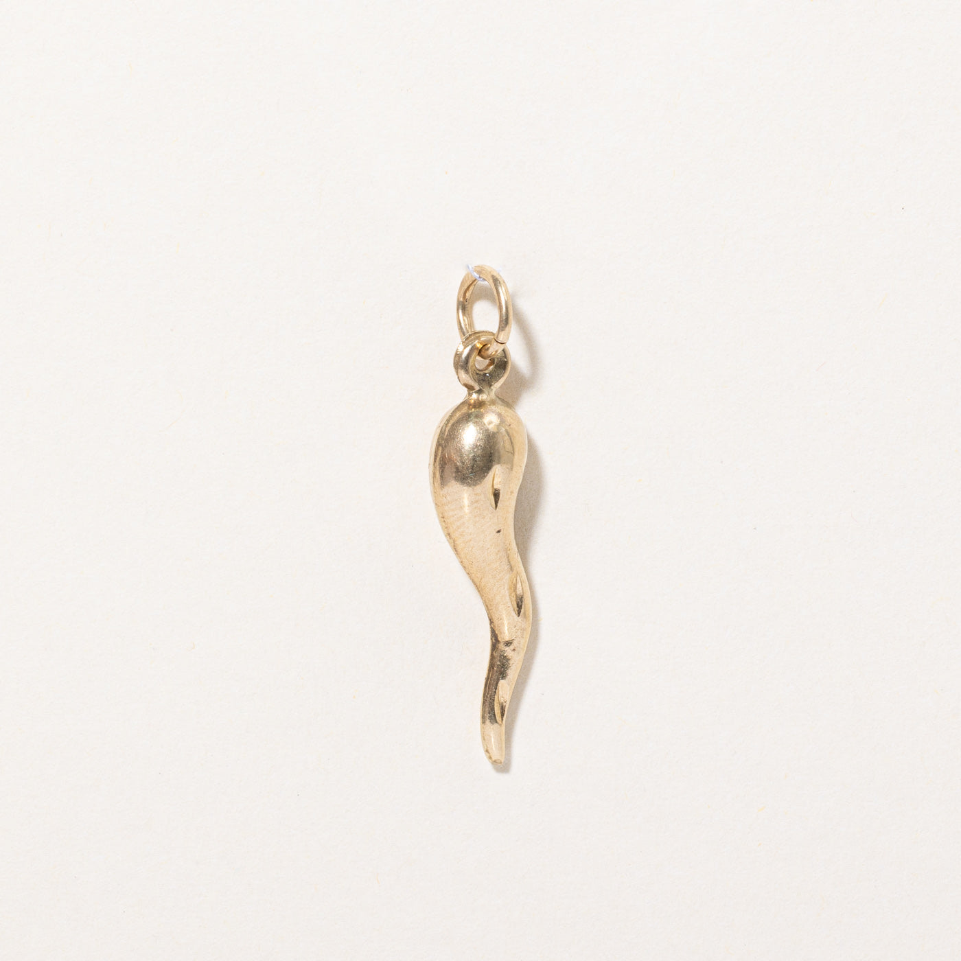 Breloque Cornicello en or jaune 10 carats