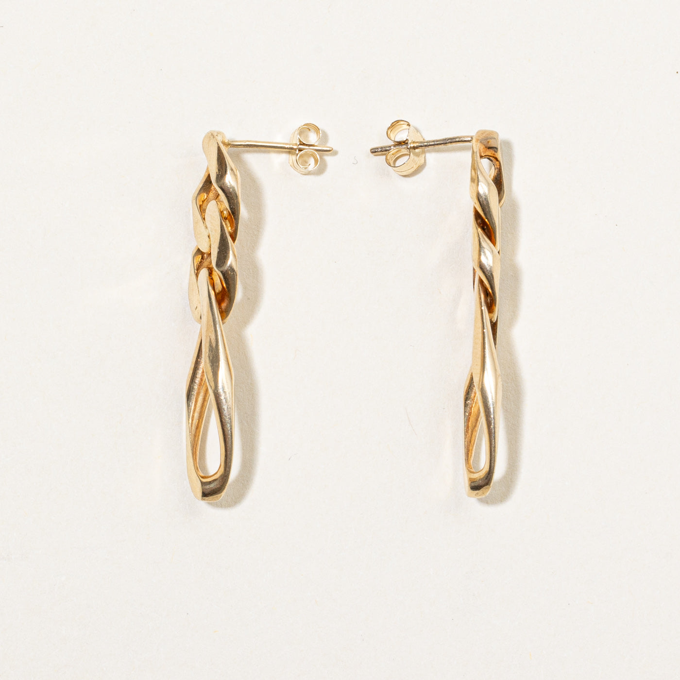 14k Yellow Gold Figarucci Link Earrings