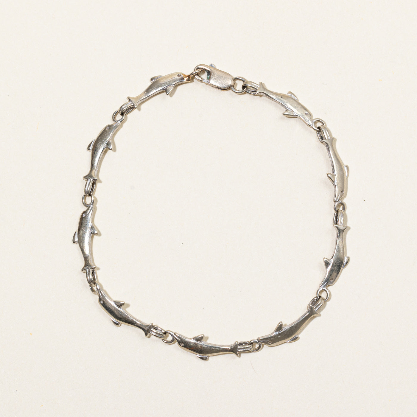 10k White Gold Dolphin Link Bracelet | 7.25" |