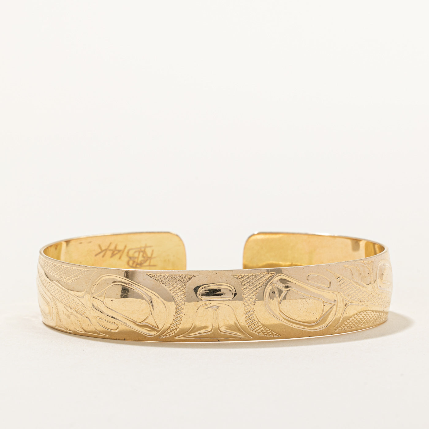 14k Yellow Gold Indigenous Art Bangle | 6.5" |