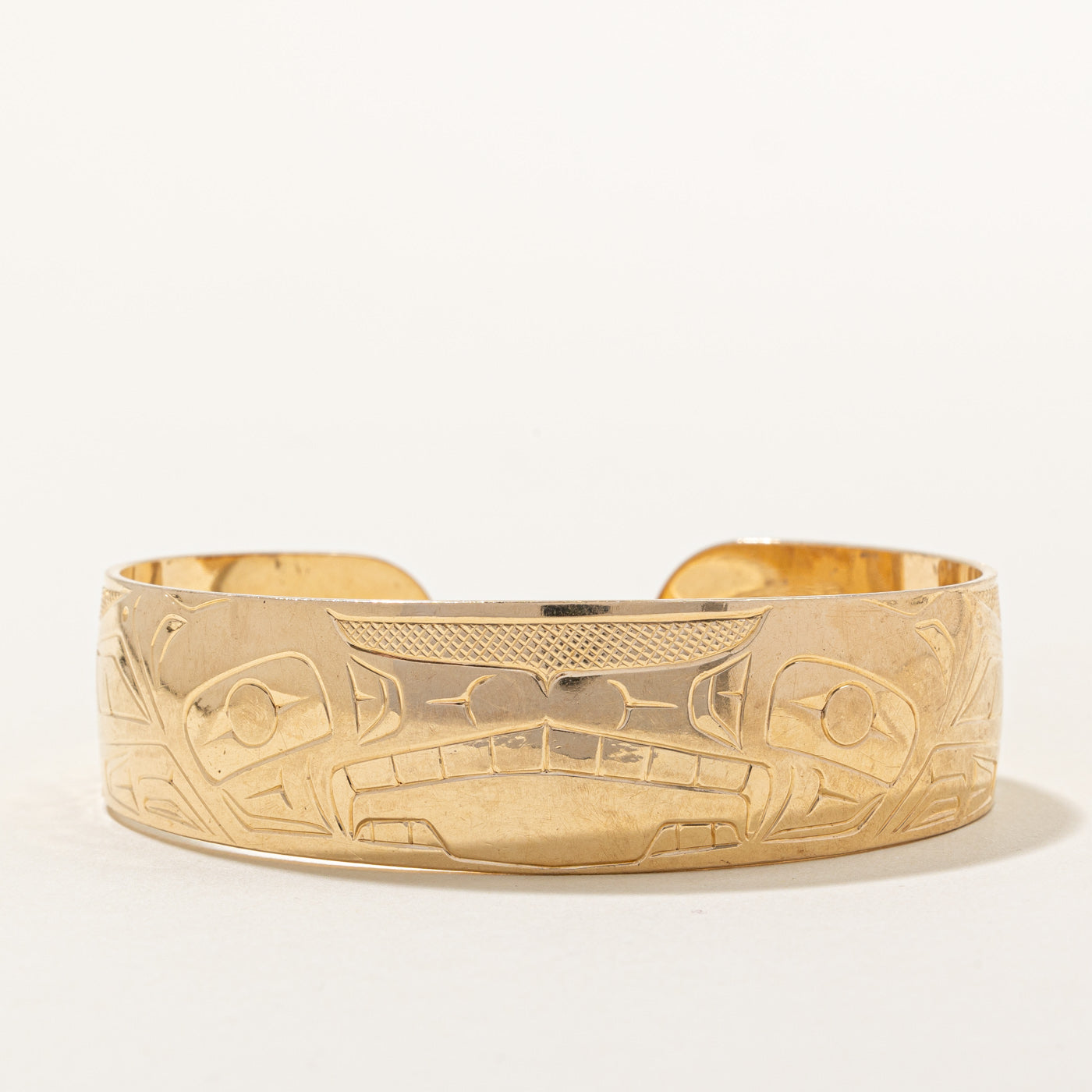 14k Yellow Gold Indigenous Art Bangle | 6.5" |