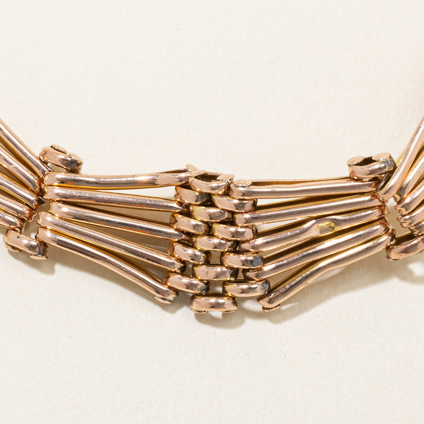9k Rose Gold Heart Closure Bracelet | 8" |