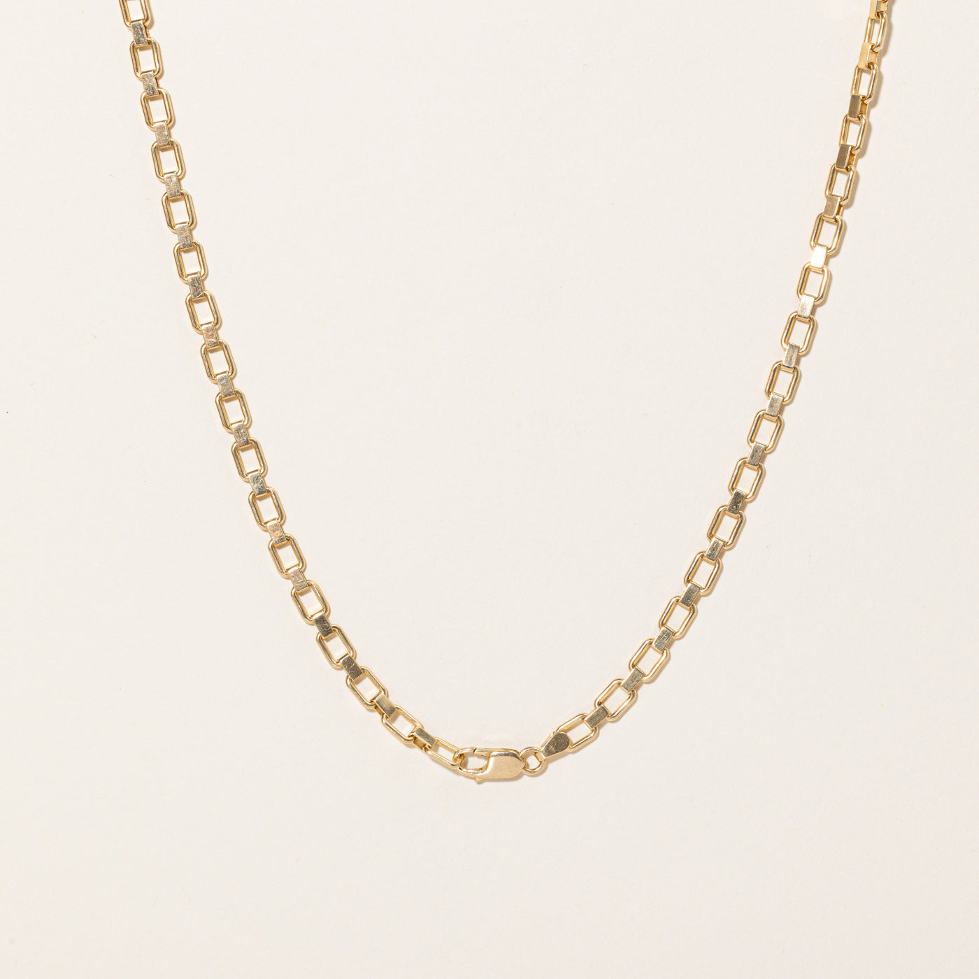 18k Yellow Gold Rectangle Link Necklace | 18" |