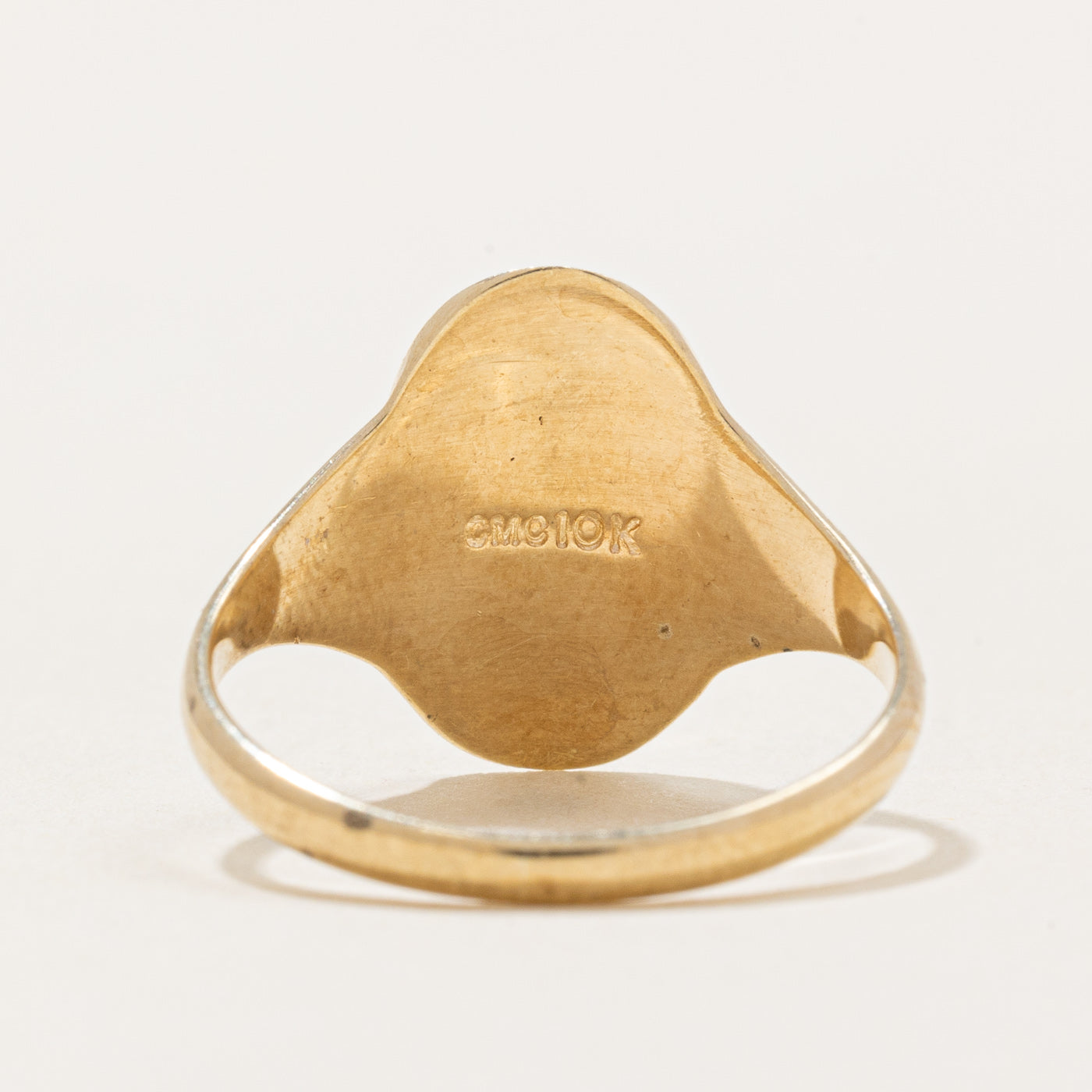 10k Yellow Gold Signet Ring | SZ 5.75 |